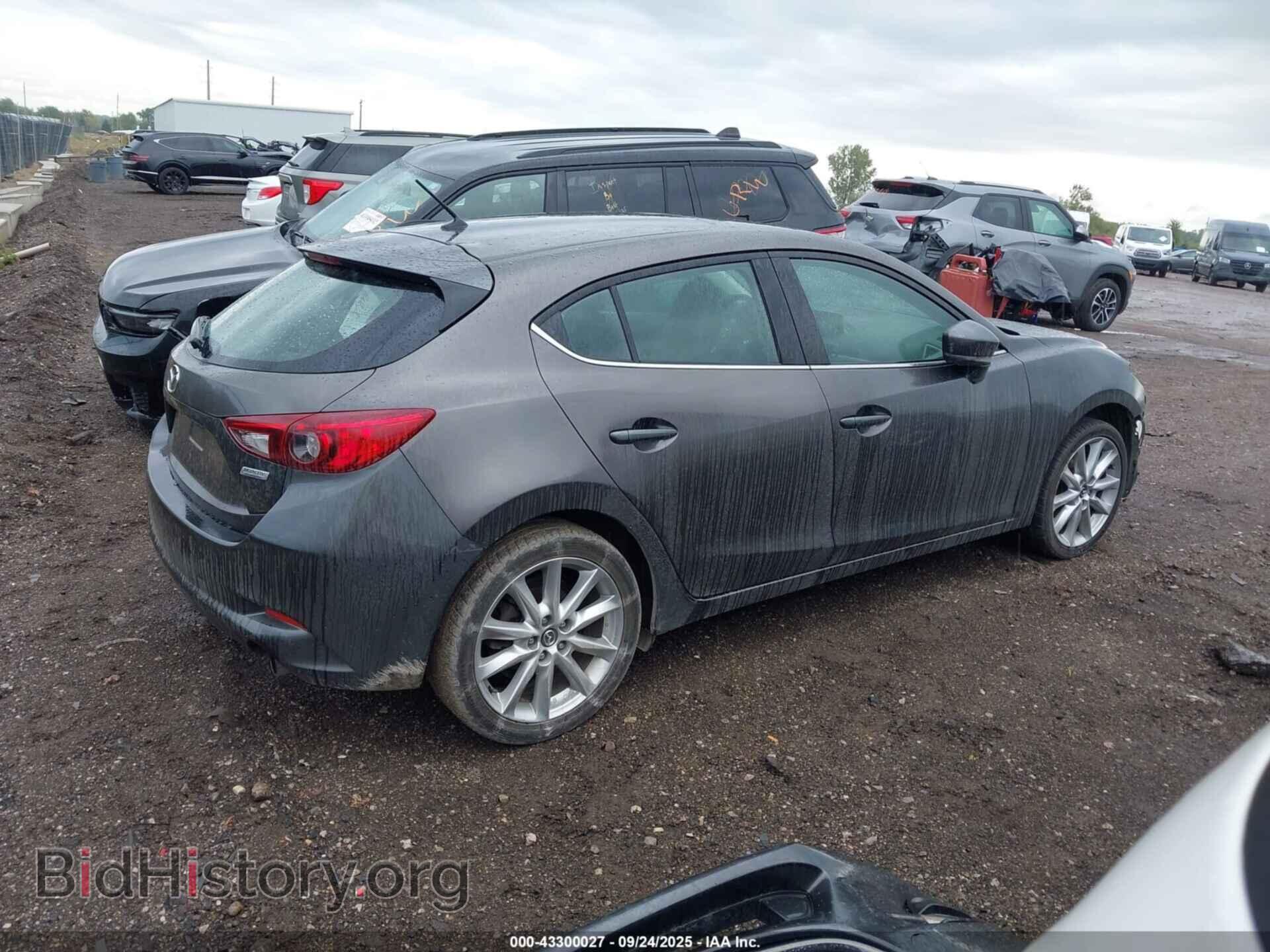 2017 MAZDA MAZDA3 - VIN: 3MZBN1L78HM121275 - Фото 13