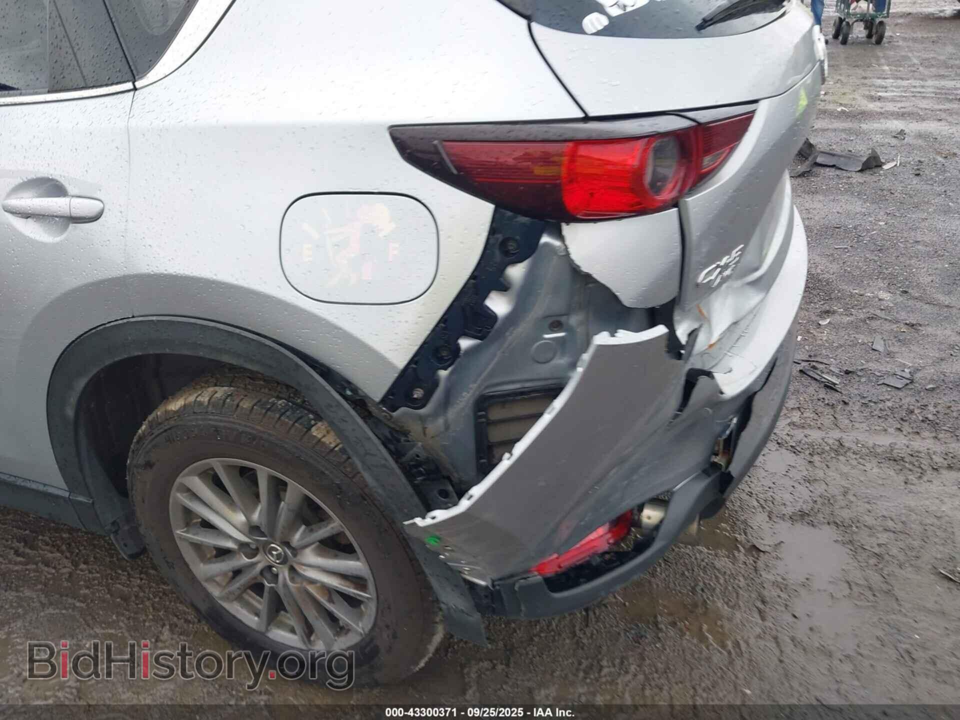 2017 MAZDA CX-5 - VIN: JM3KFBBLXH0144457 - Фото 6