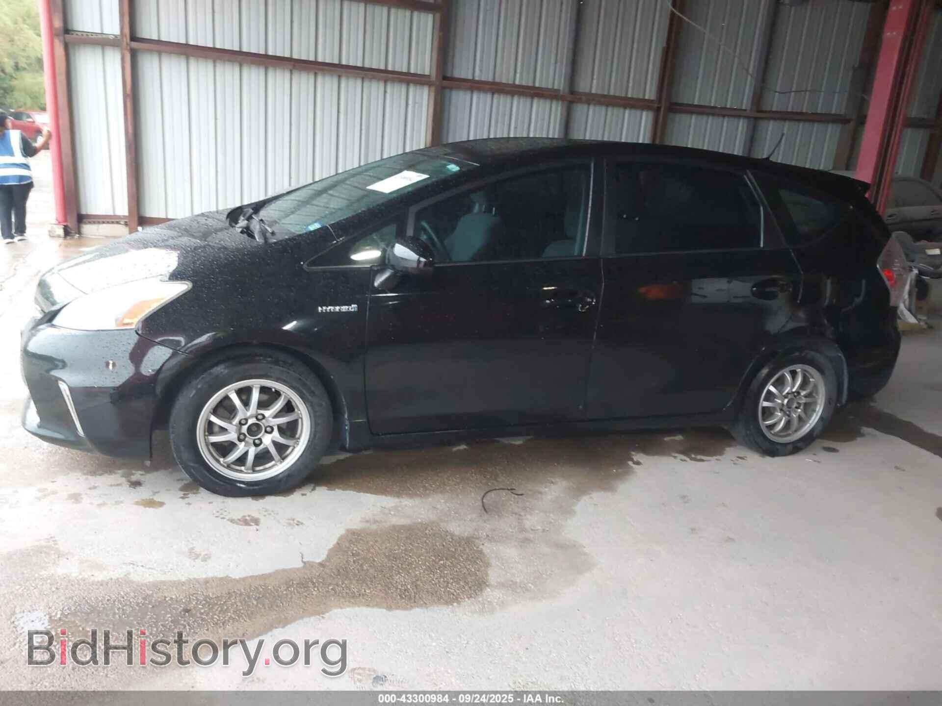 2012 TOYOTA PRIUS V - VIN: JTDZN3EU6C3050085 - Фото 2
