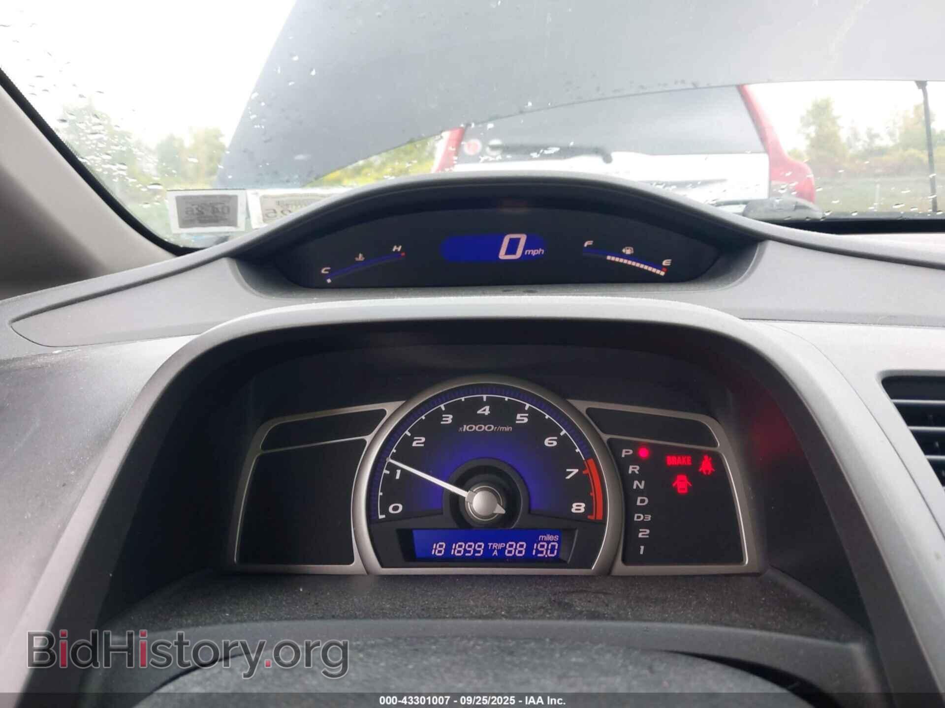 2009 HONDA CIVIC - VIN: 19XFA16599E017755 - Фото 7