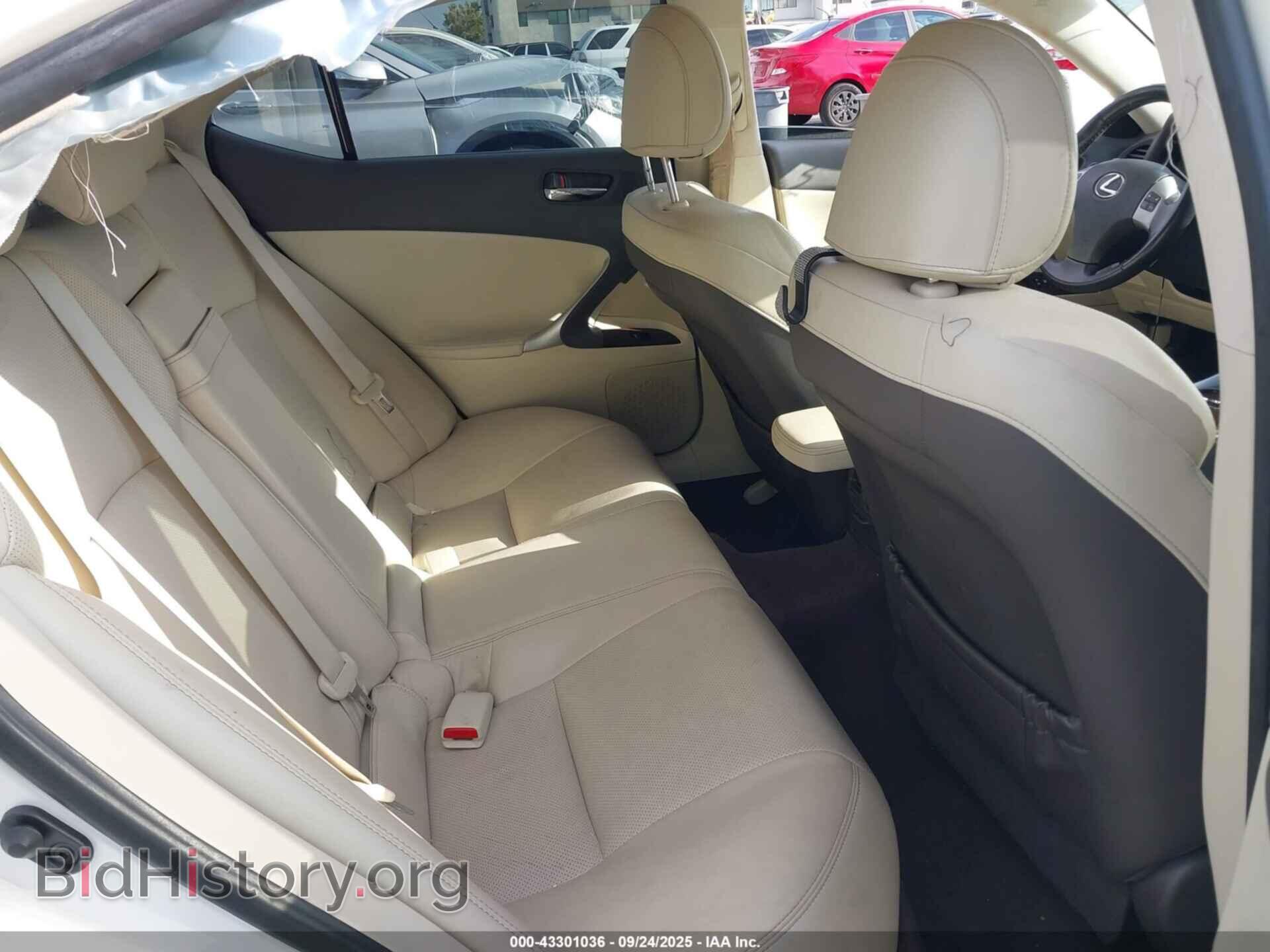 2011 LEXUS IS 250 - VIN: JTHBF5C20B5146288 - Фото 8