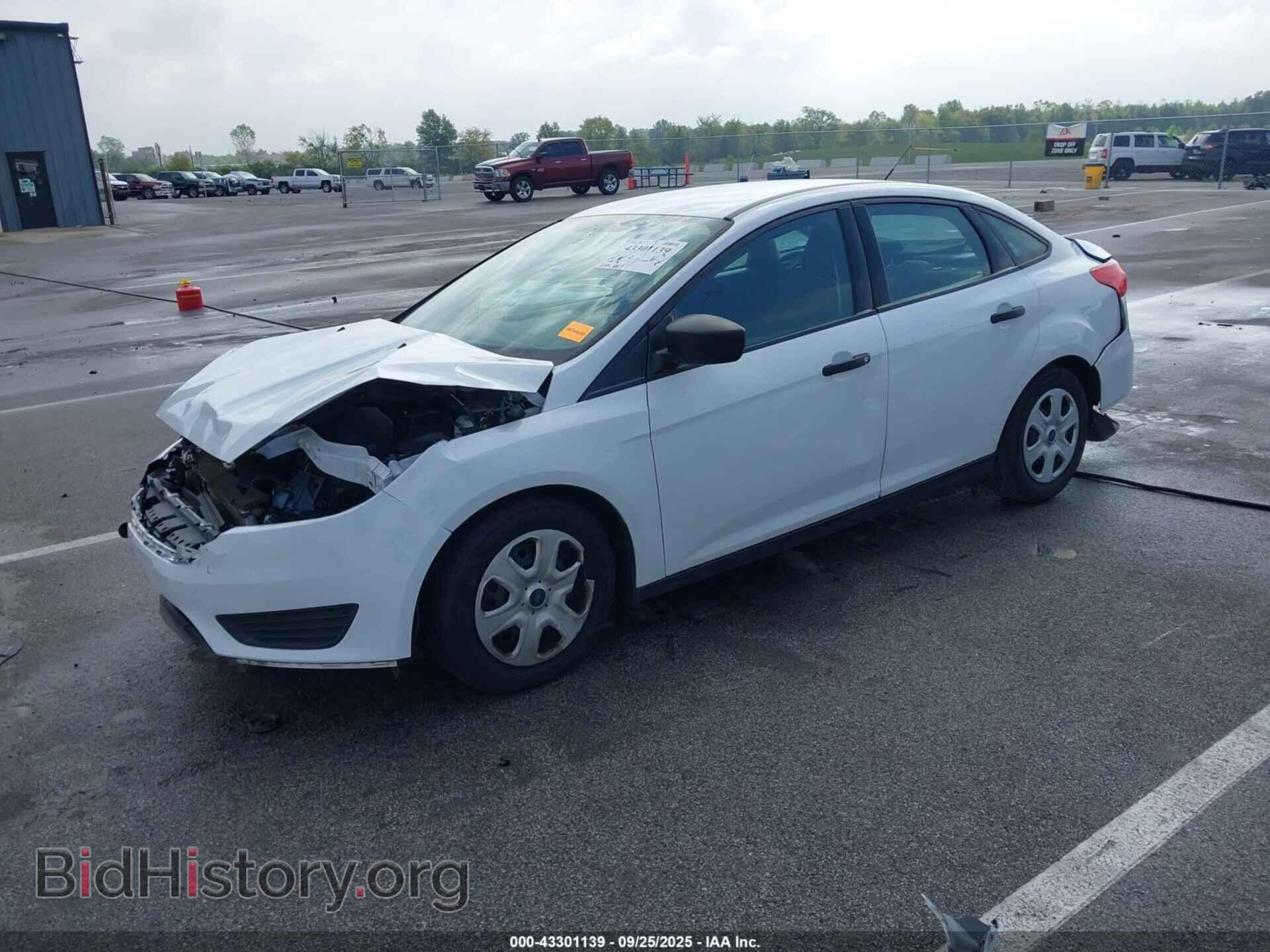 2016 FORD FOCUS - VIN: 1FADP3E27GL325669 - Фото 2