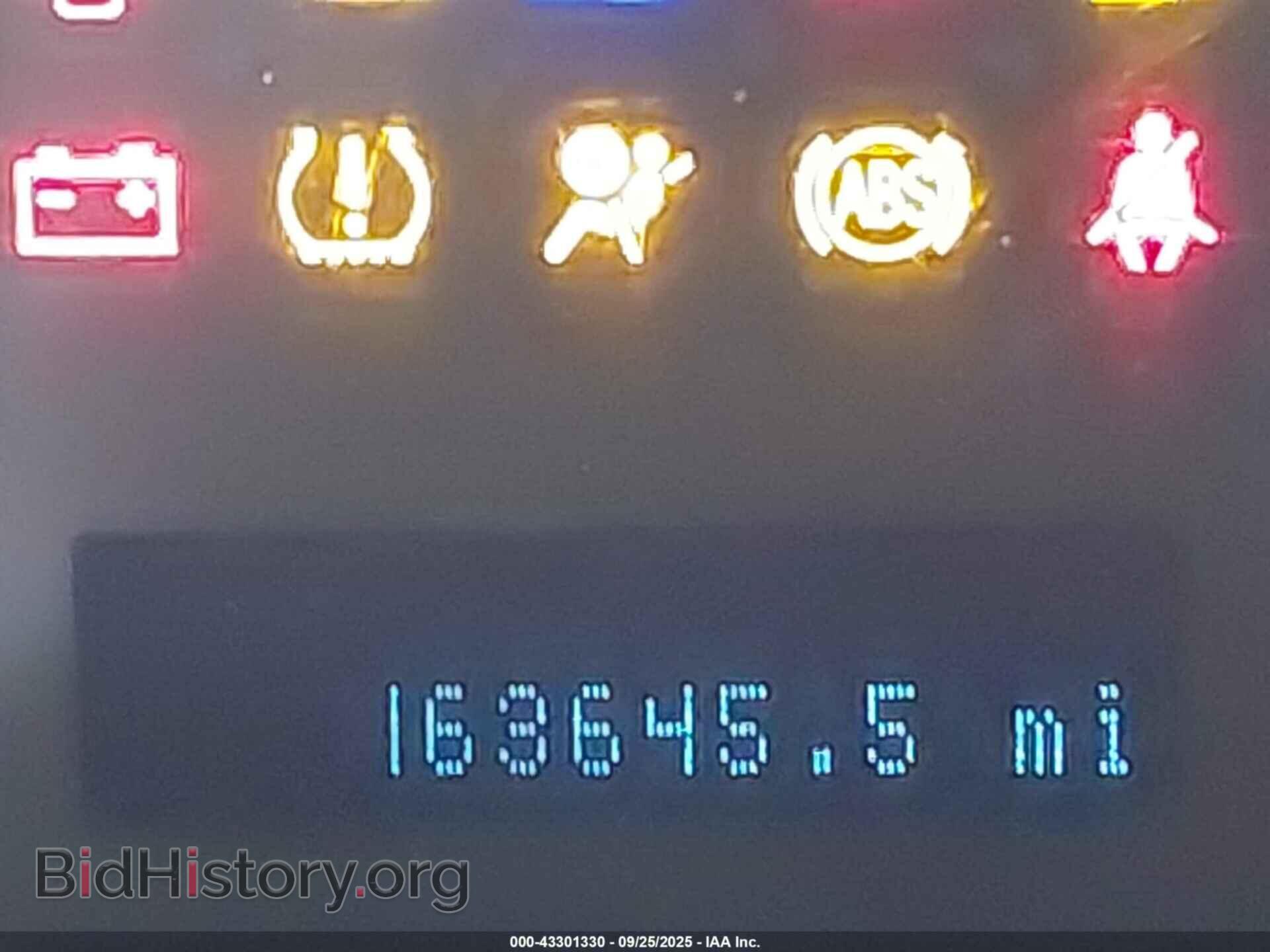 2011 FORD ESCAPE - VIN: 1FMCU9D70BKA87785 - Фото 16