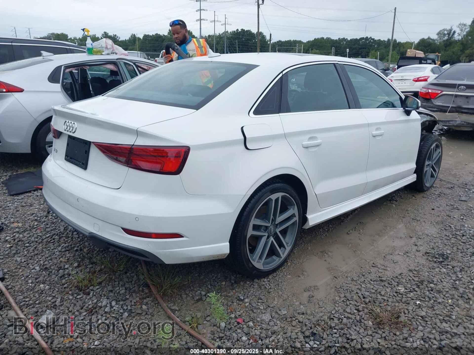 2017 AUDI A3 - VIN: WAUGUGFFXH1043142 - Фото 4