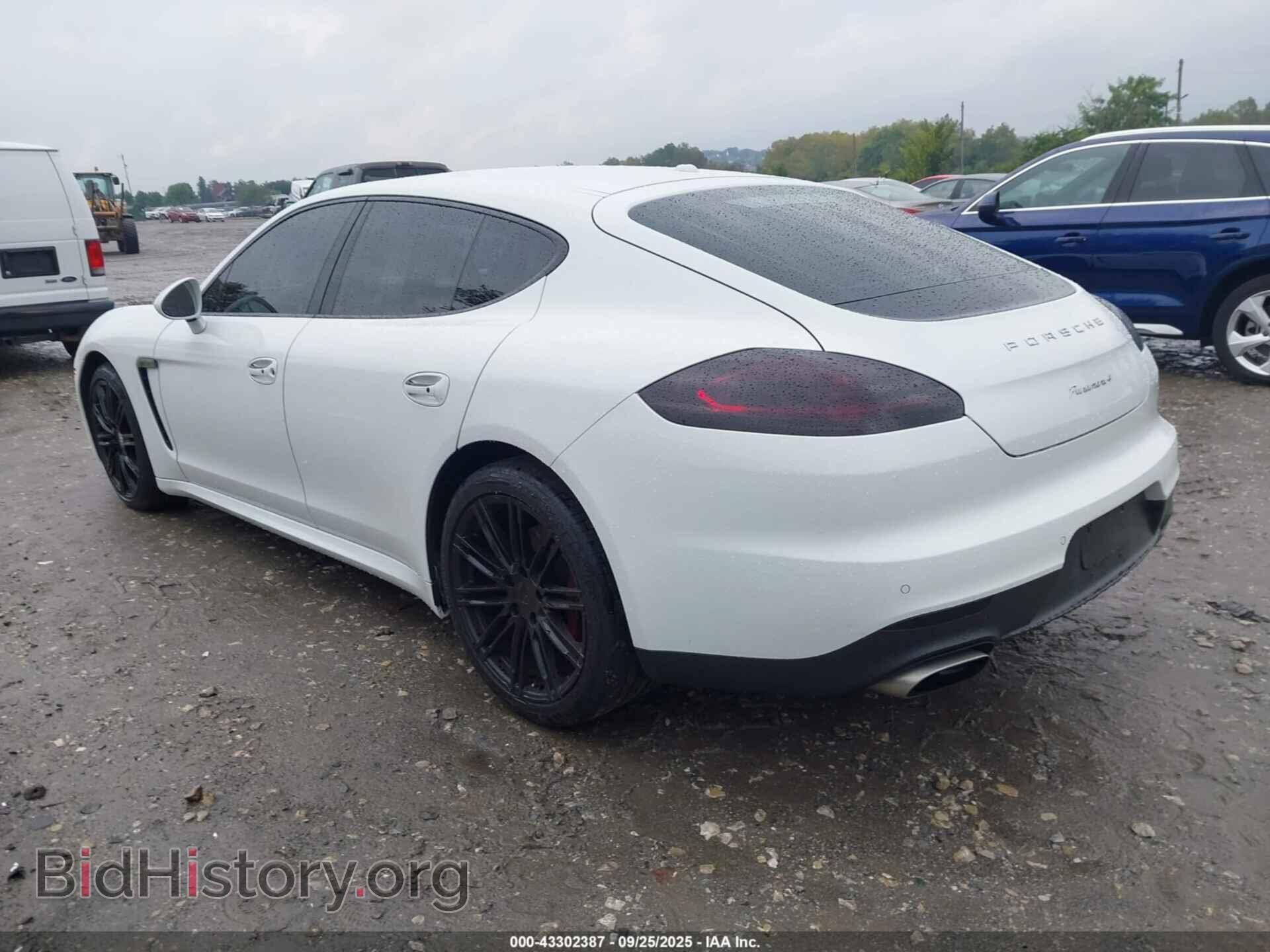 2016 PORSCHE PANAMERA - VIN: WP0AA2A78GL005447 - Фото 3