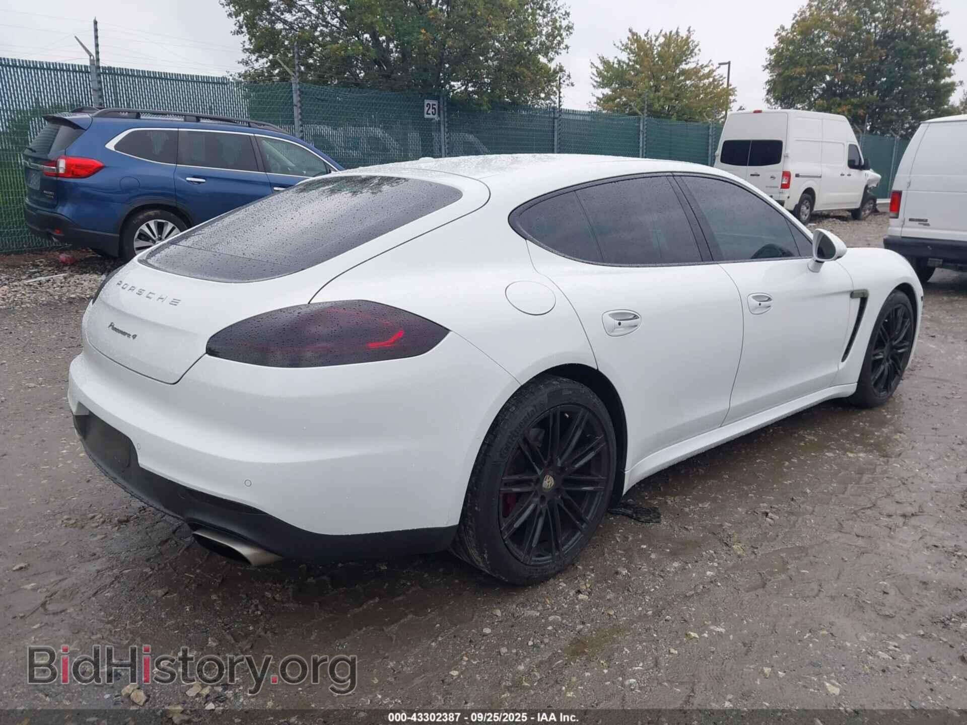 2016 PORSCHE PANAMERA - VIN: WP0AA2A78GL005447 - Фото 4