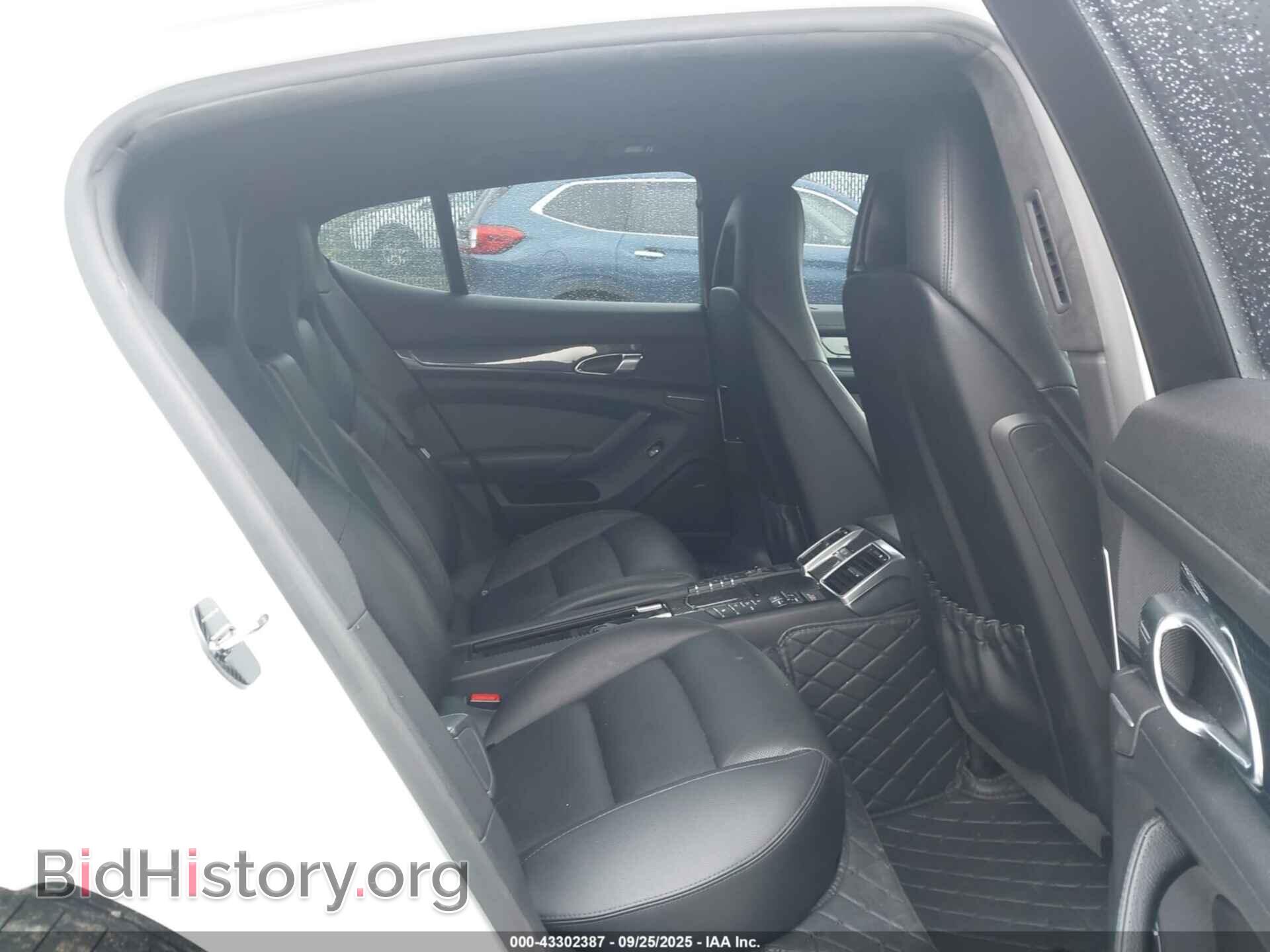 2016 PORSCHE PANAMERA - VIN: WP0AA2A78GL005447 - Фото 8