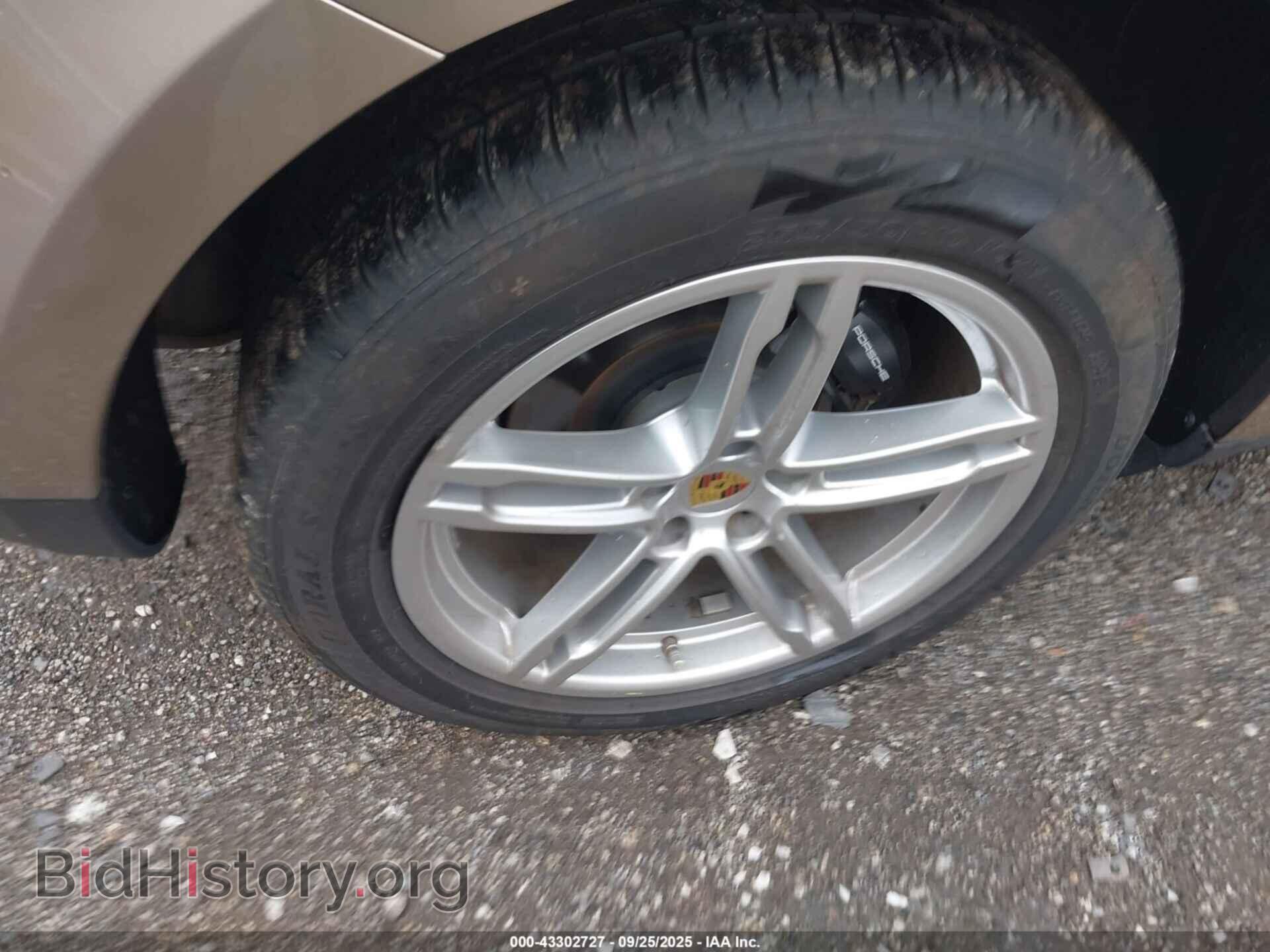 2018 PORSCHE MACAN - VIN: WP1AA2A50JLB11220 - Photo 12