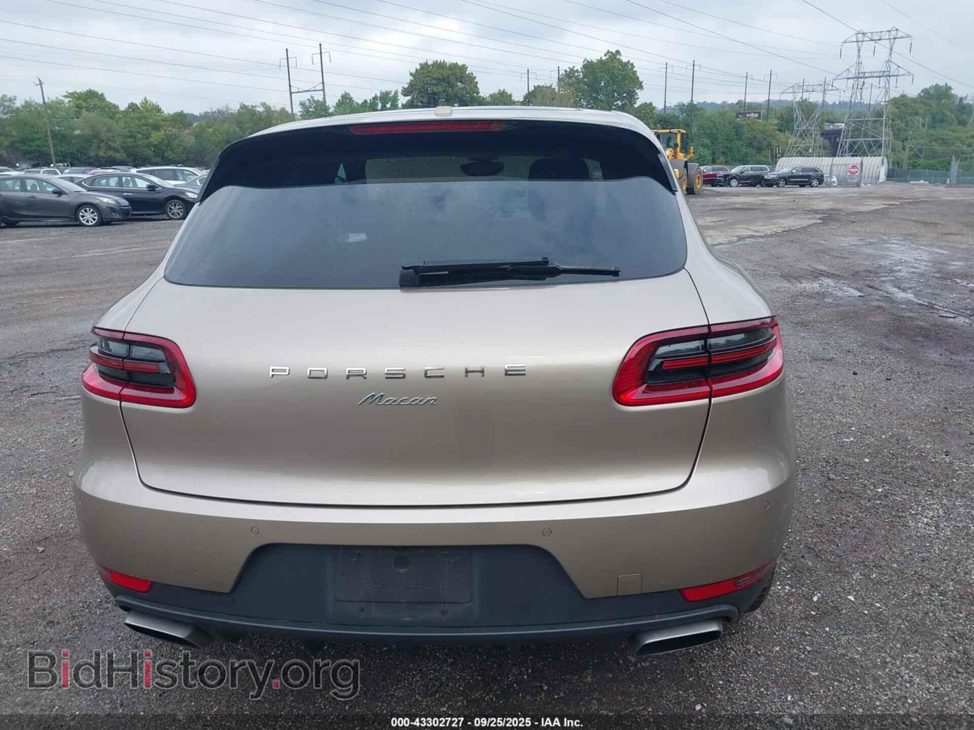 2018 PORSCHE MACAN - VIN: WP1AA2A50JLB11220 - Photo 17
