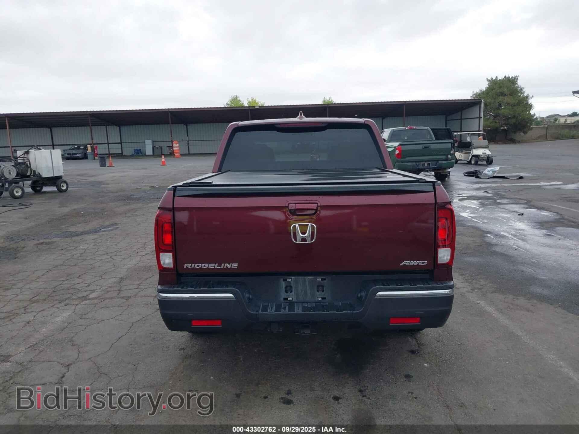 2017 HONDA RIDGELINE - VIN: 5FPYK3F65HB020100 - Фото 17