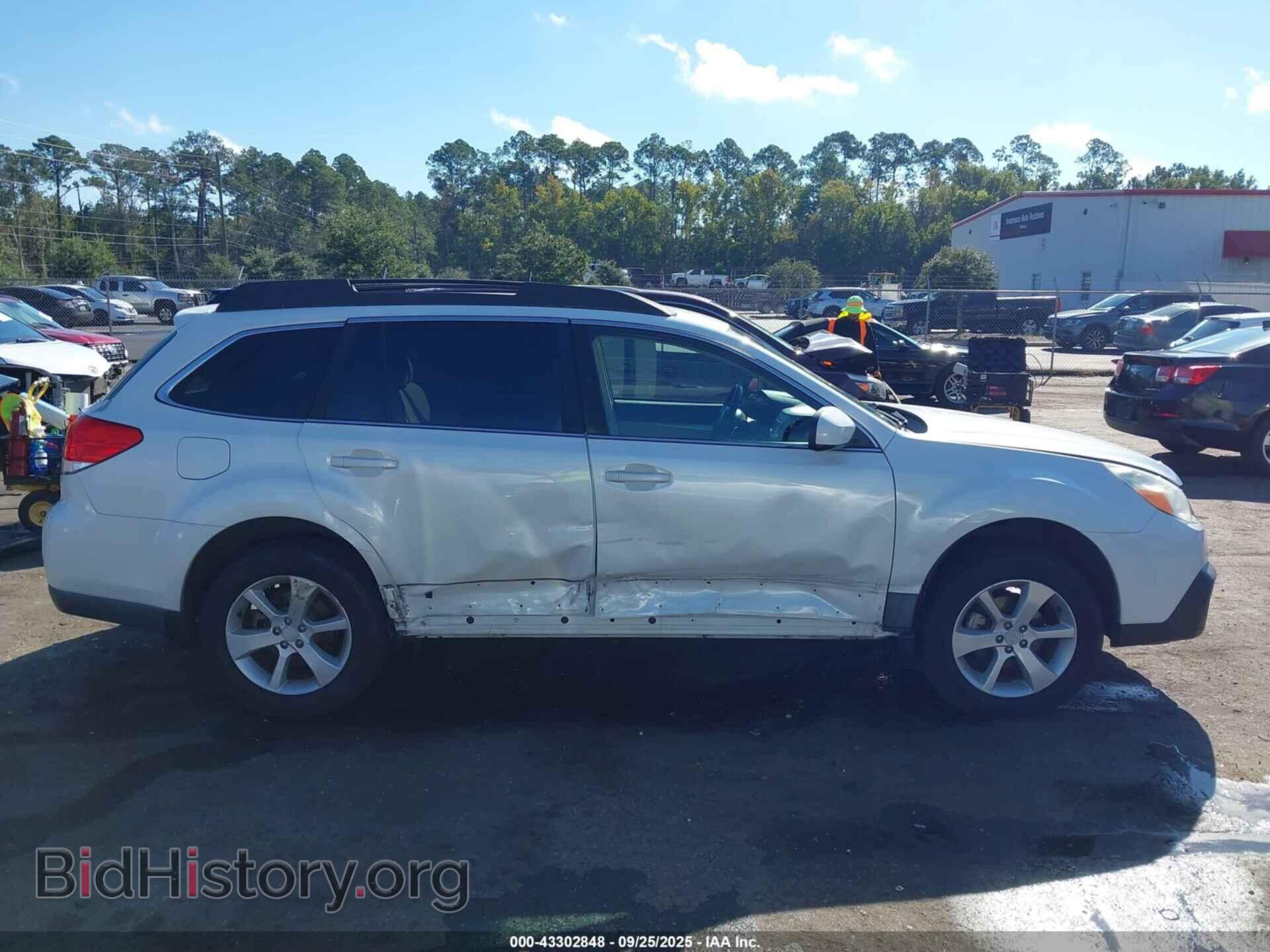 2014 SUBARU OUTBACK - VIN: 4S4BRBCC8E3205129 - Фото 14