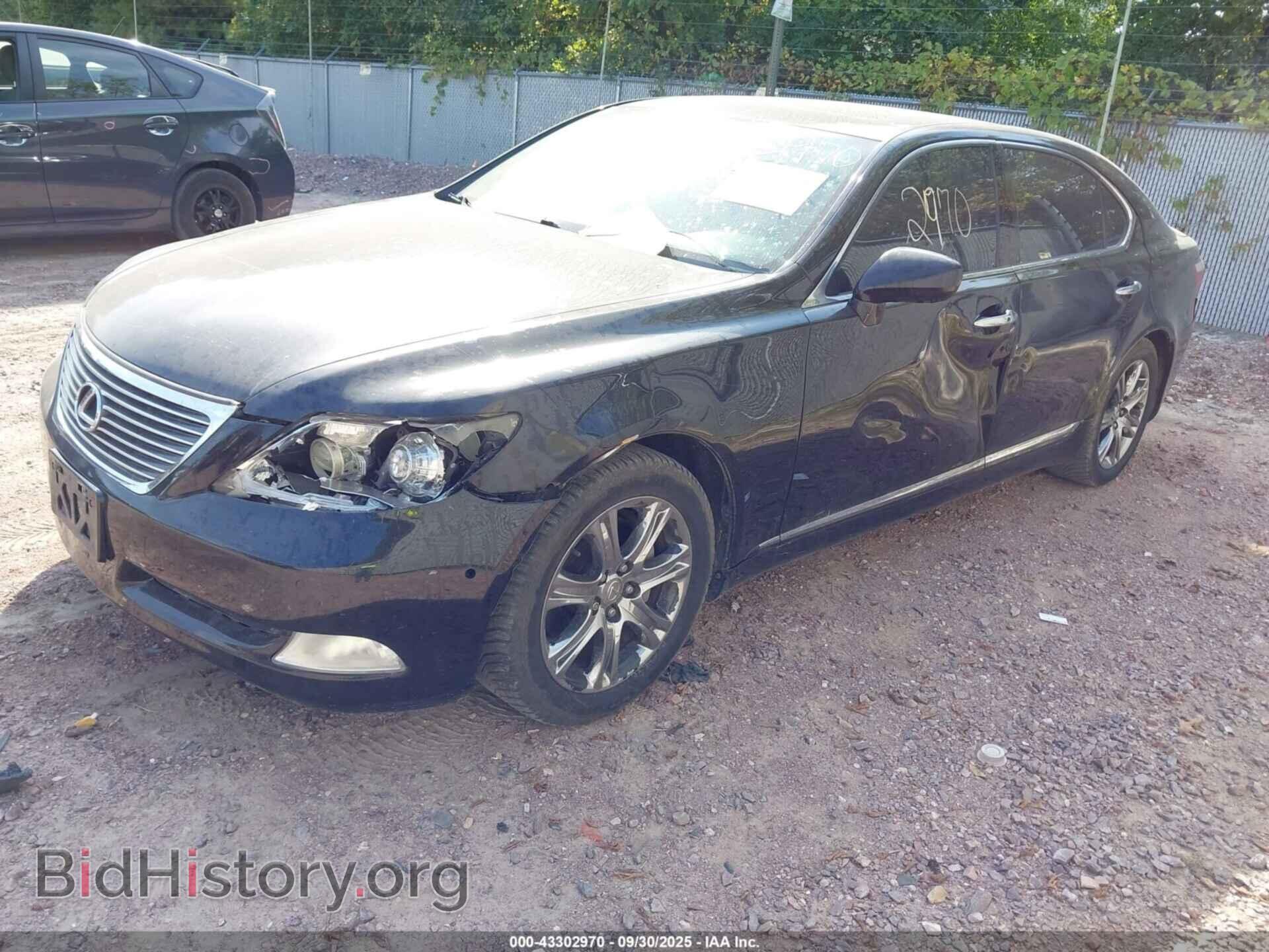 2007 LEXUS LS 460 - VIN: JTHGL46F875020016 - Photo 2