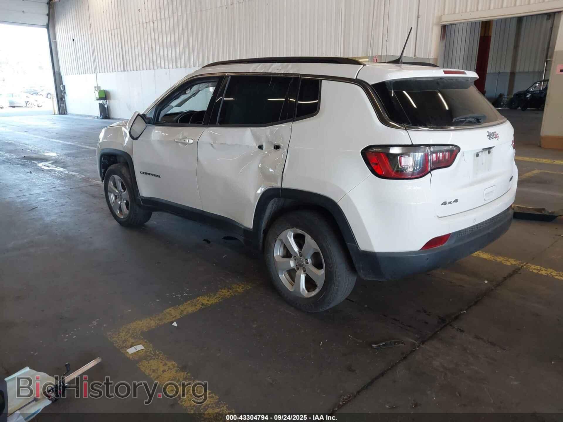 2018 JEEP COMPASS - VIN: 3C4NJDBB9JT336260 - Фото 3