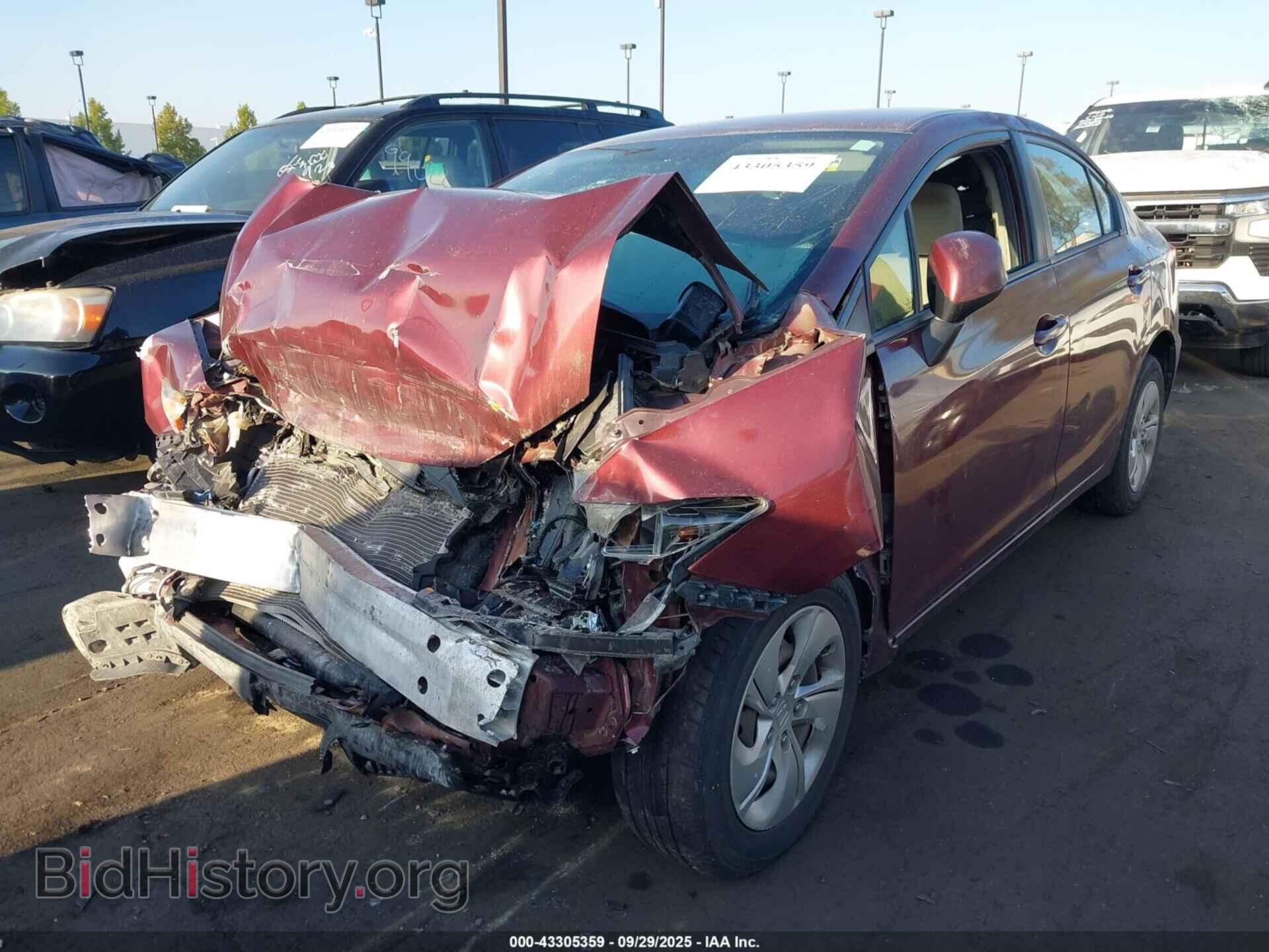 2013 HONDA CIVIC - VIN: 2HGFB2F52DH511019 - Фото 2