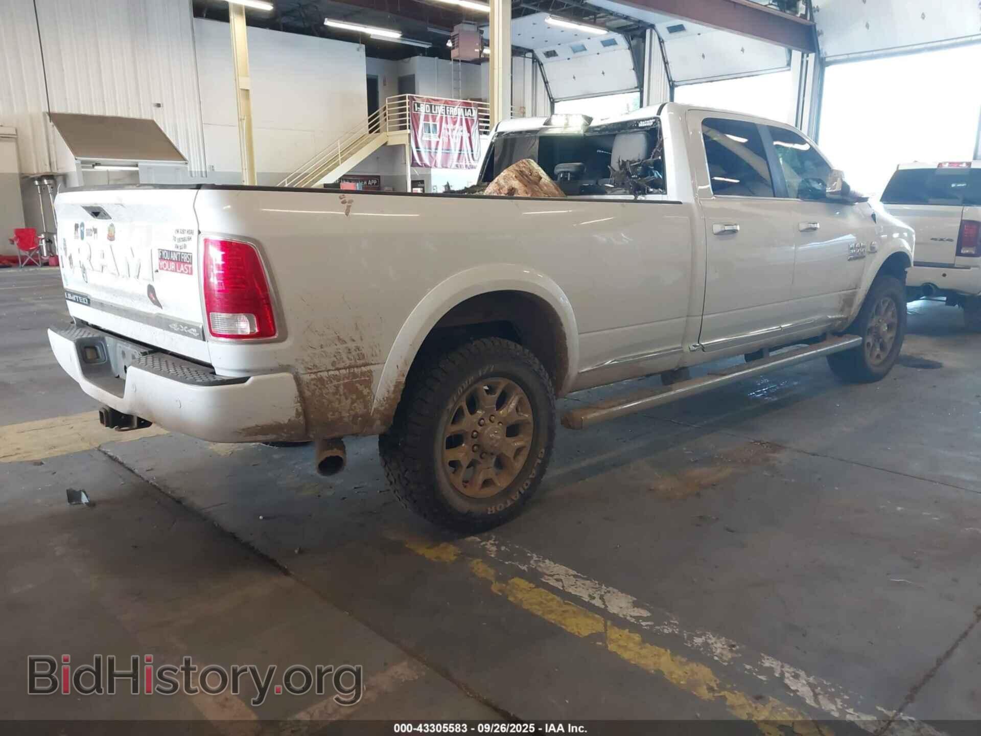 2018 RAM 3500 - VIN: 3C63R3KLXJG401393 - Фото 4