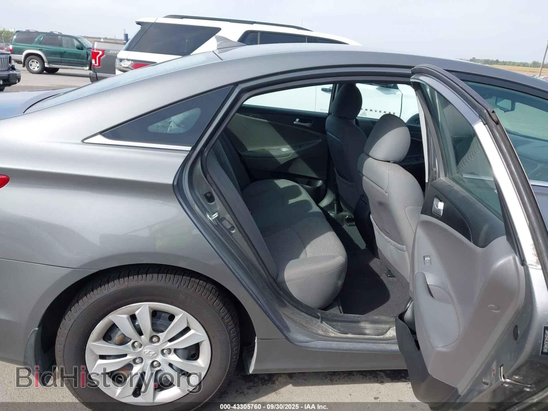 2012 HYUNDAI SONATA - VIN: 5NPEB4AC9CH465481 - Фото 8