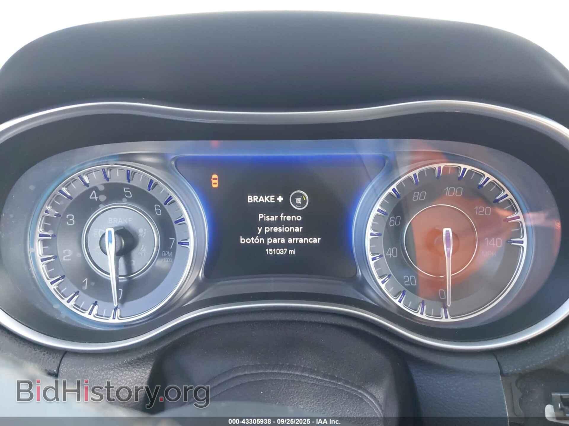 2016 CHRYSLER 300C - VIN: 2C3CCAEG2GH333942 - Фото 7