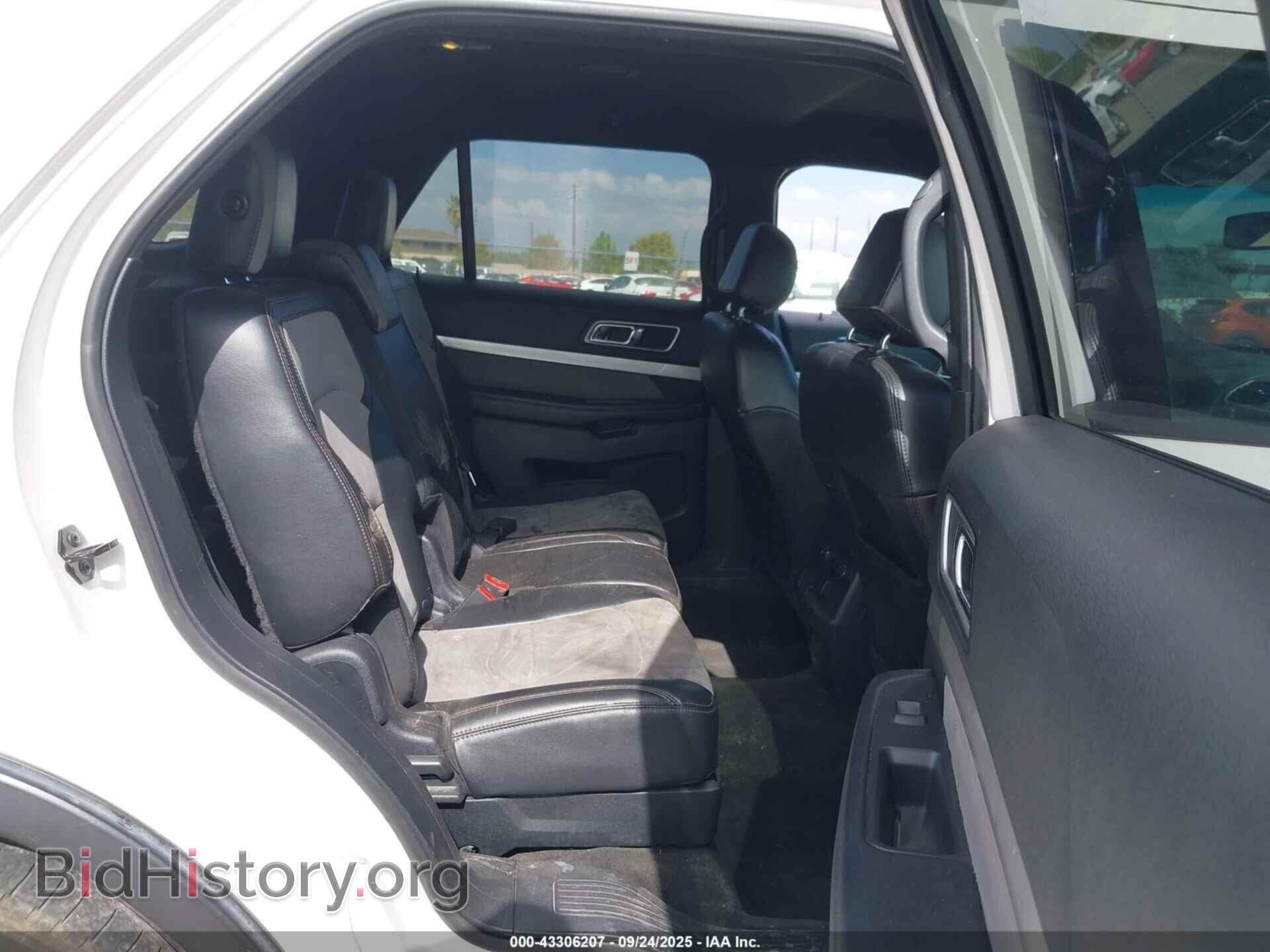 2017 FORD EXPLORER - VIN: 1FM5K7D82HGA69828 - Фото 8