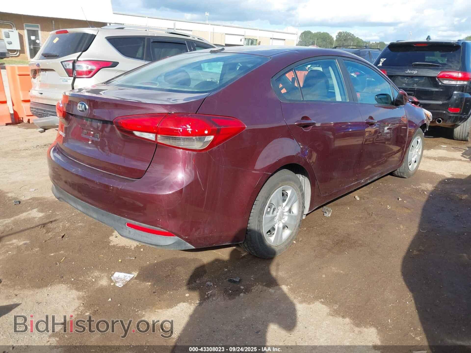 2017 KIA FORTE - VIN: 3KPFK4A72HE108498 - Фото 4