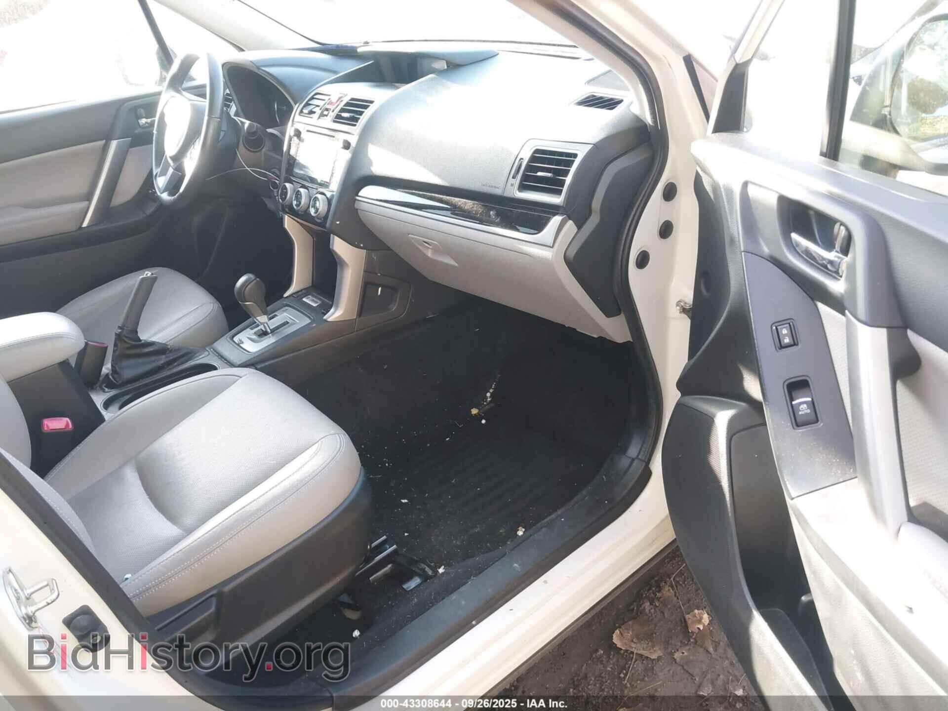 2017 SUBARU FORESTER - VIN: JF2SJAJC3HH500091 - Фото 5