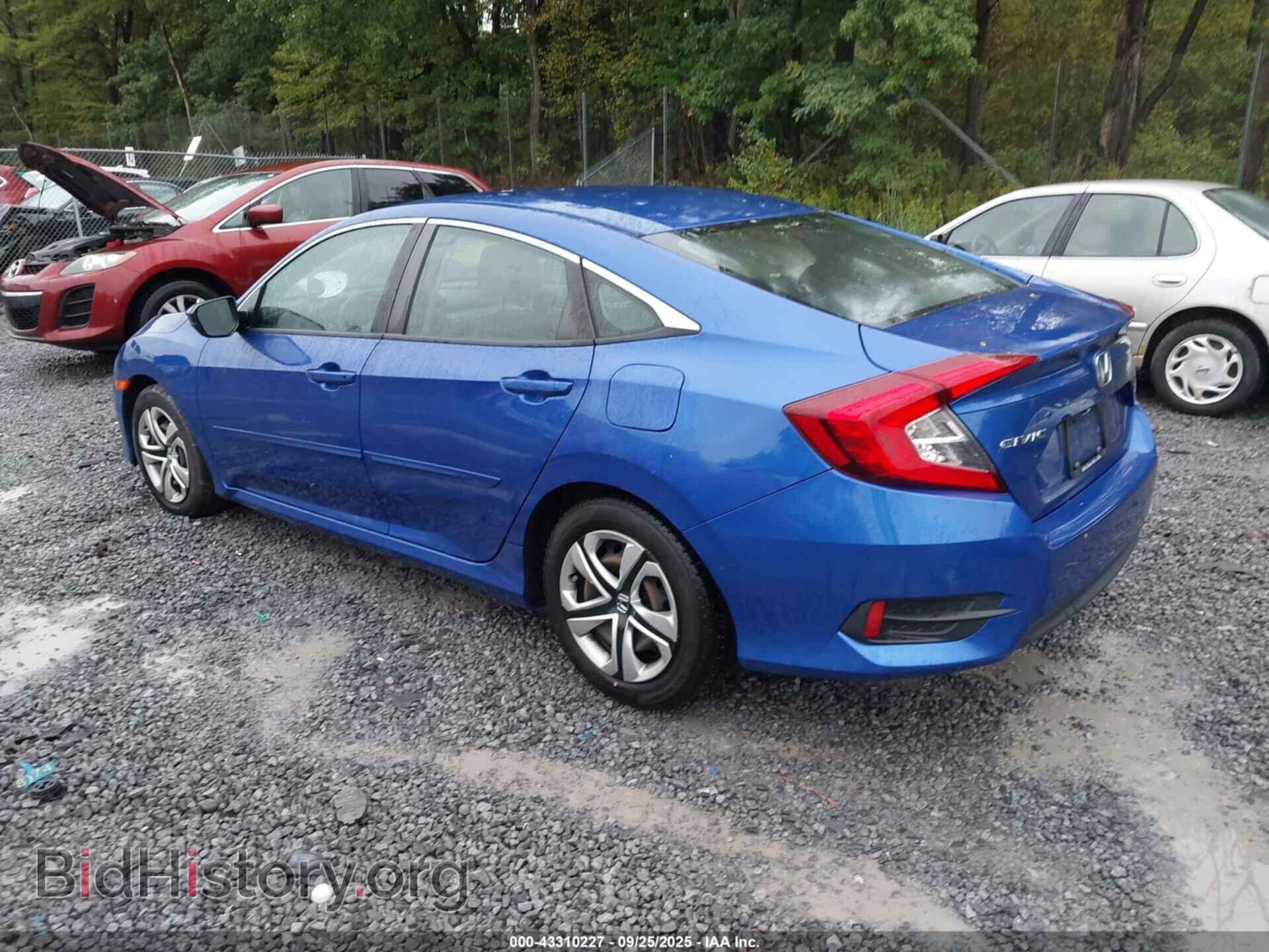 2017 HONDA CIVIC - VIN: 19XFC2F57HE229200 - Фото 3
