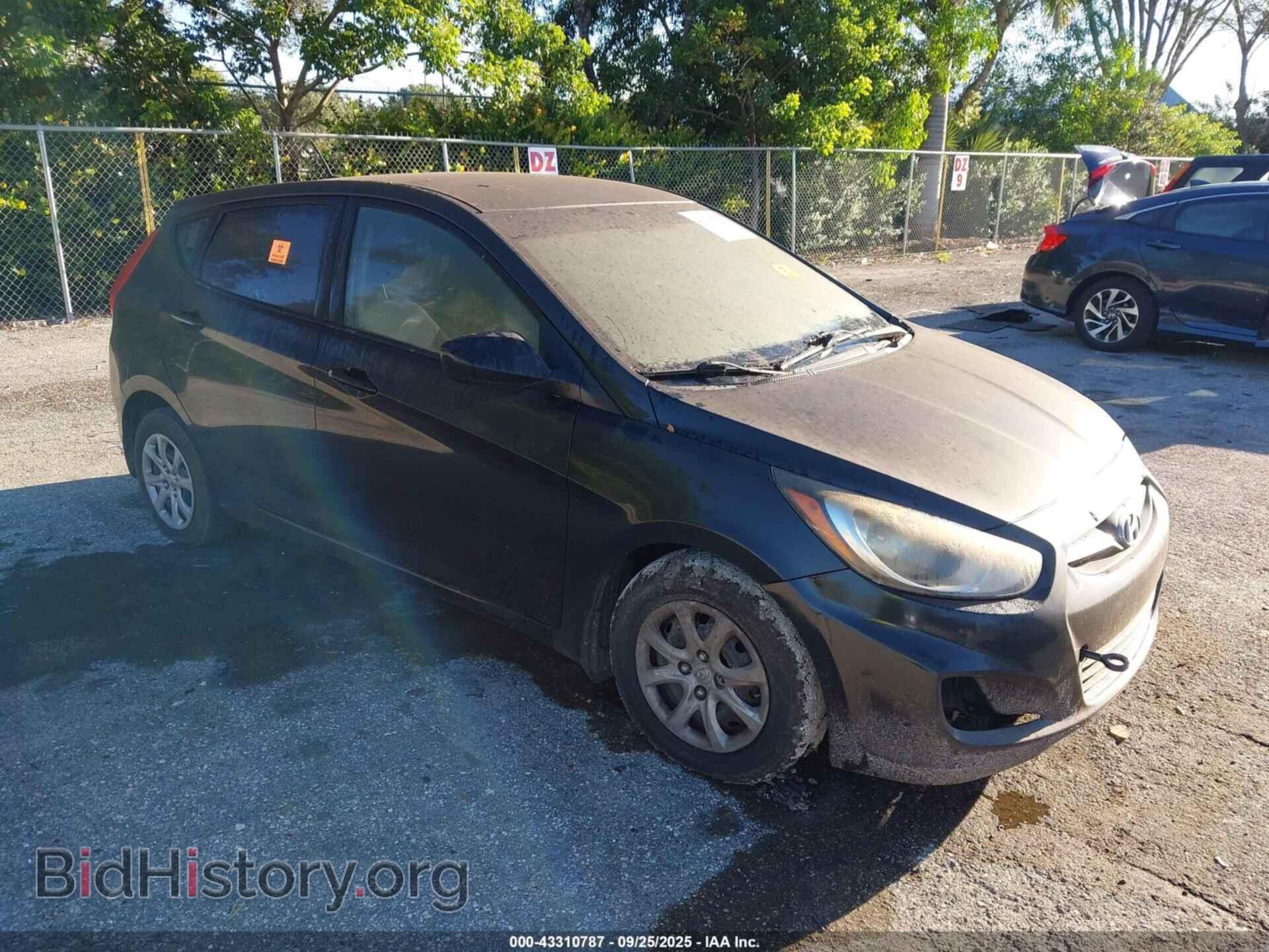 Photo KMHCT5AE4DU088556 - HYUNDAI ACCENT 2013