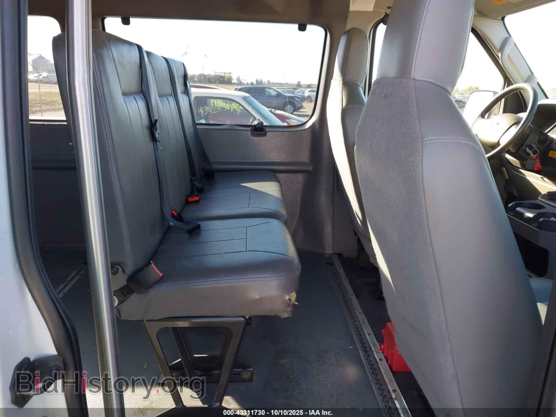2009 FORD E-150 - VIN: 1FTNE14W19DA19982 - Фото 8