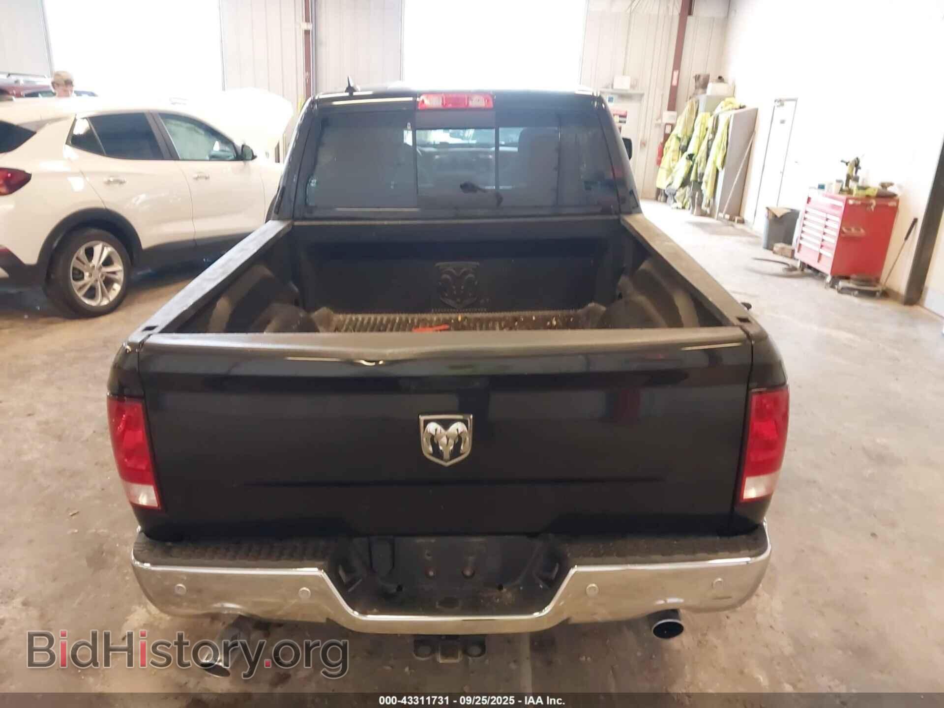 2016 RAM 1500 - VIN: 1C6RR7LT1GS149714 - Фото 16