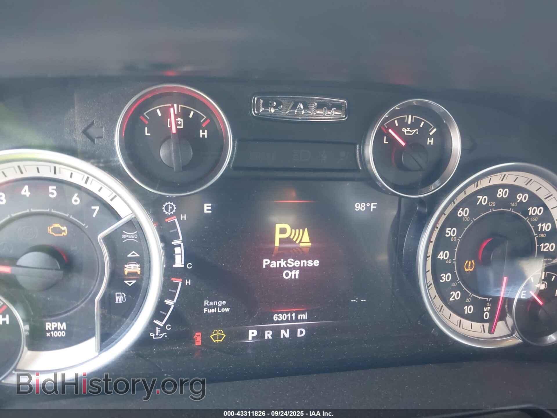 2017 RAM 1500 - VIN: 1C6RR6TT5HS679339 - Фото 7