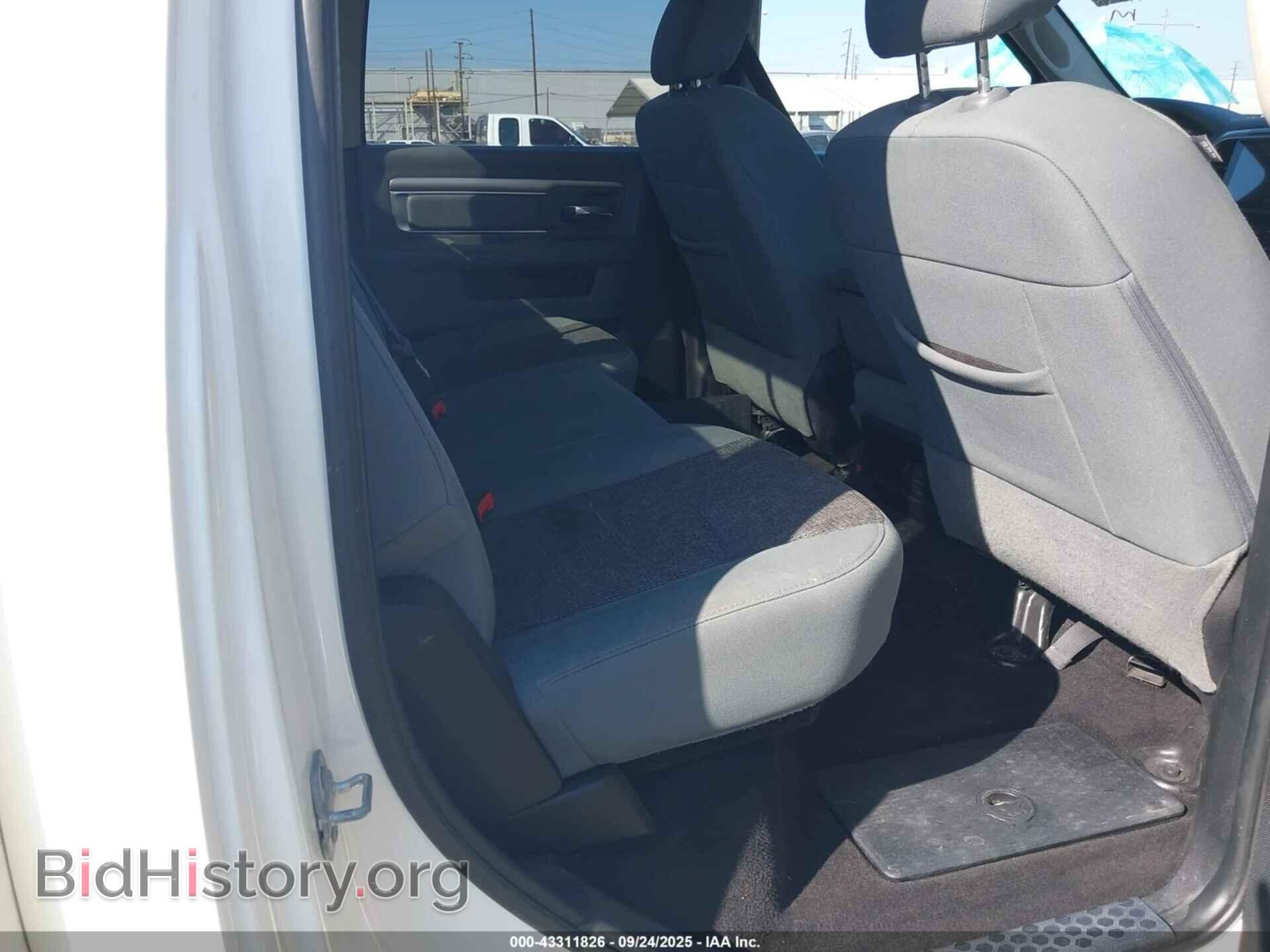 2017 RAM 1500 - VIN: 1C6RR6TT5HS679339 - Фото 8