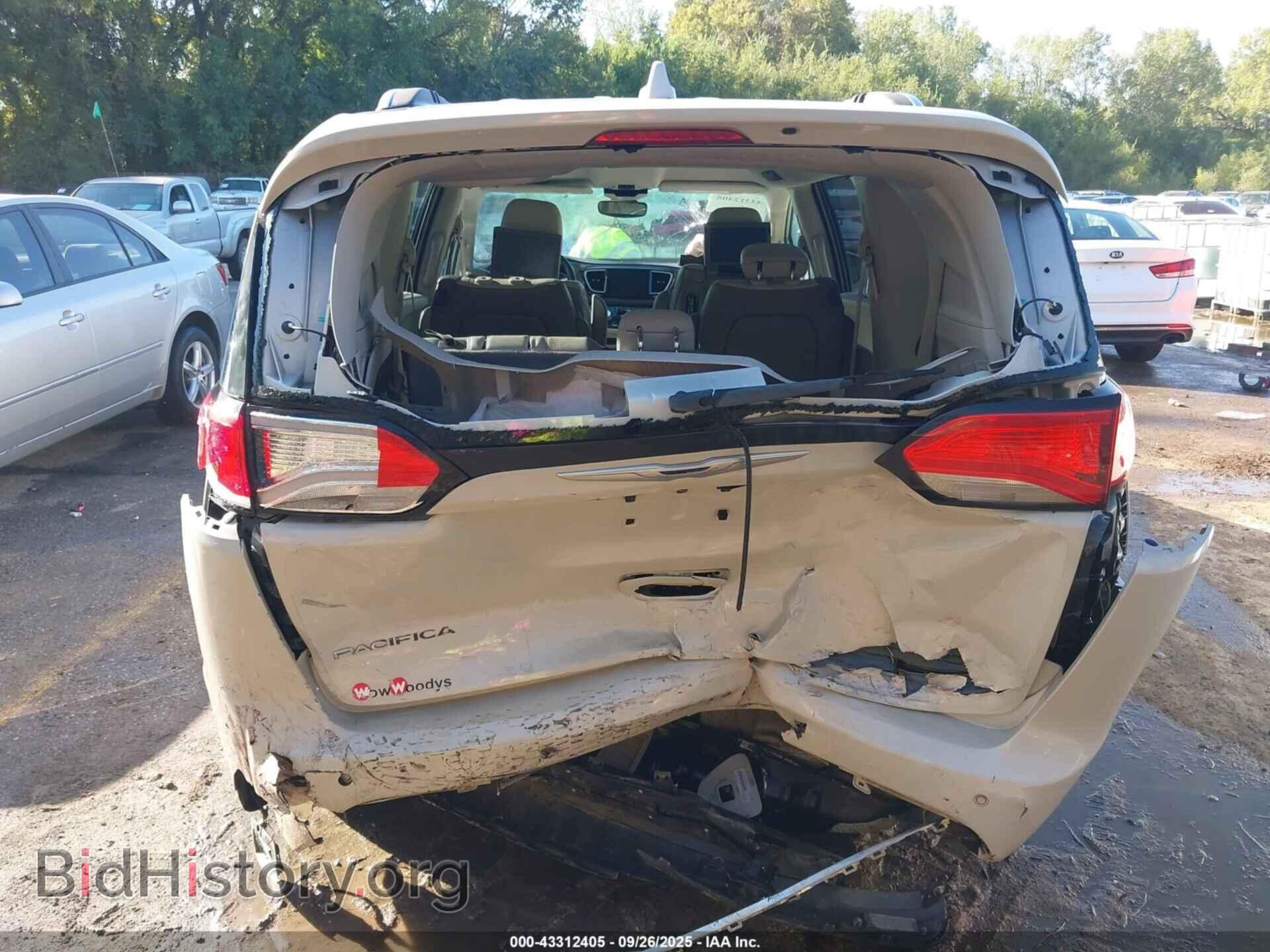 2017 CHRYSLER PACIFICA - VIN: 2C4RC1EG7HR603653 - Photo 6