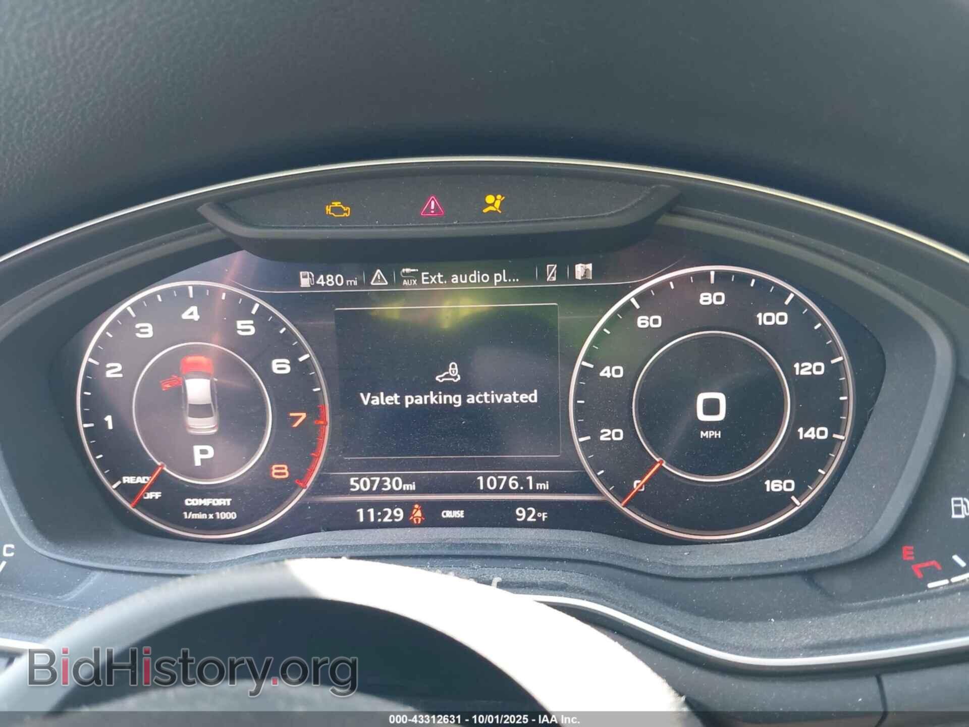 2017 AUDI A4 - VIN: WAUENAF44HN006919 - Фото 7
