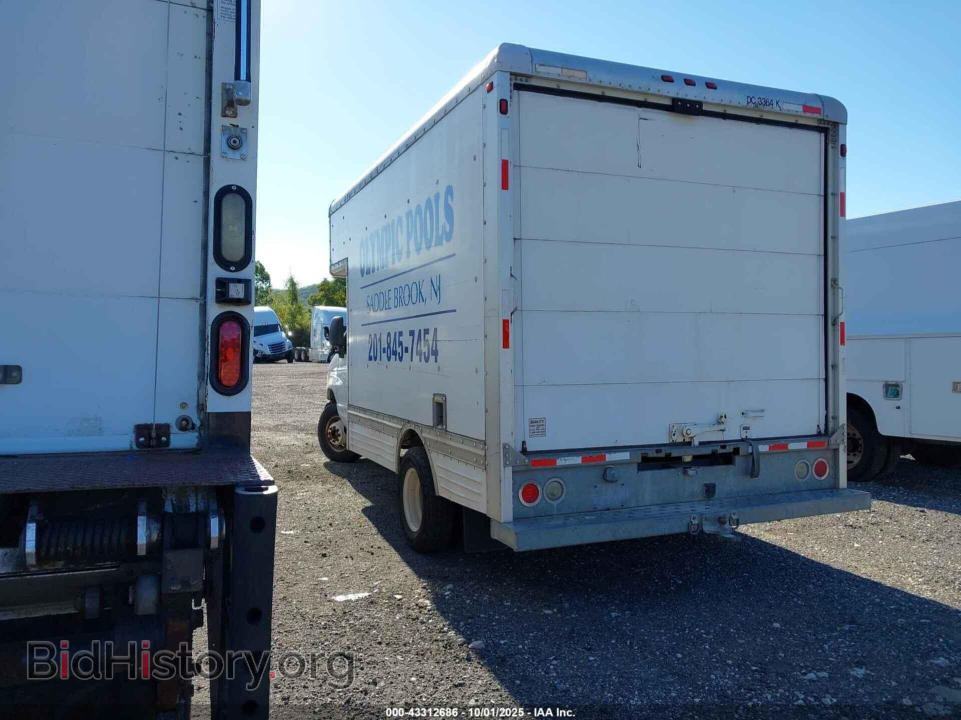2007 FORD E-450 CUTAWAY - VIN: 1FDXE45S07DB14094 - Фото 3