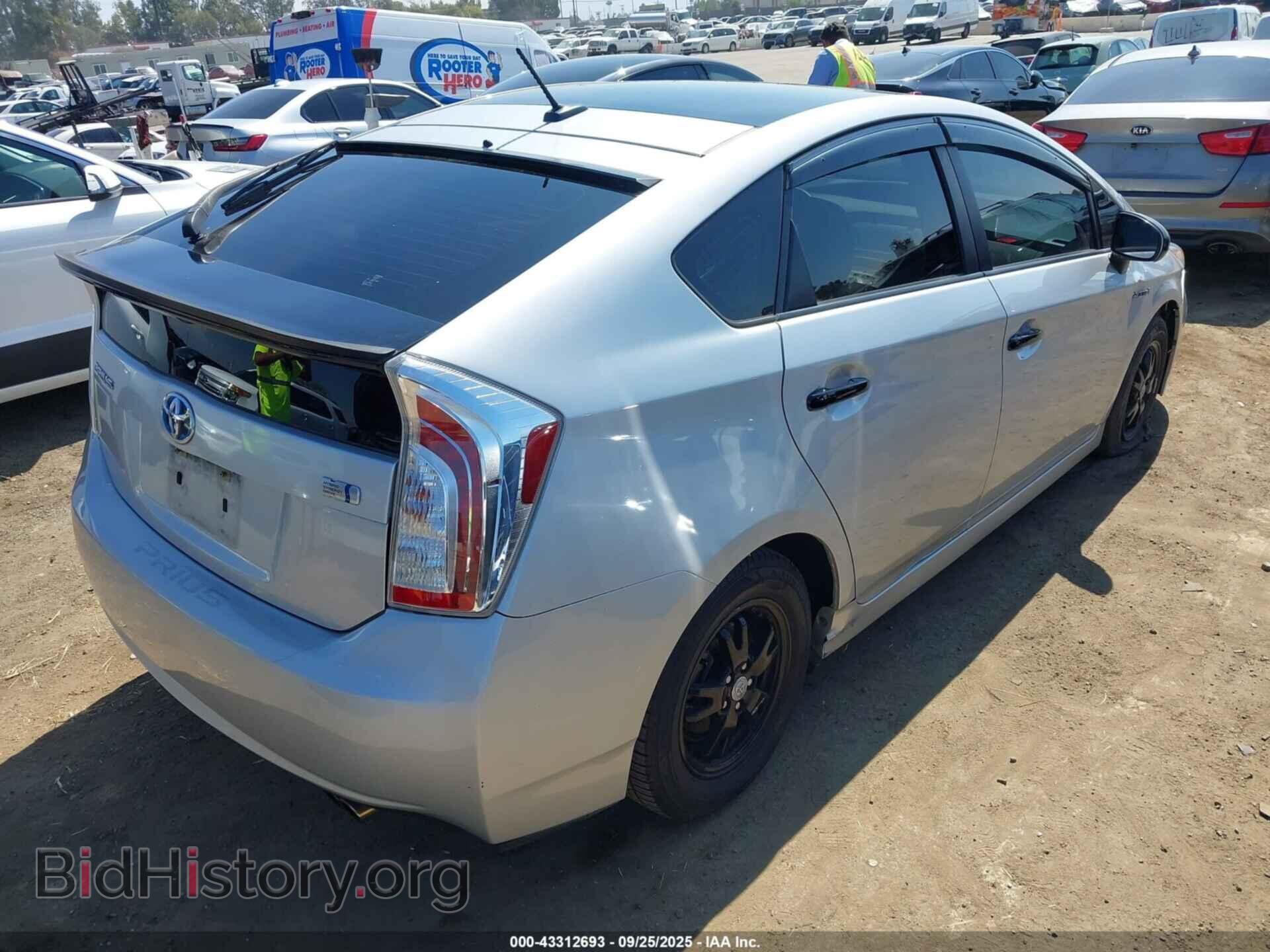2014 TOYOTA PRIUS - VIN: JTDKN3DU2E1764734 - Фото 4