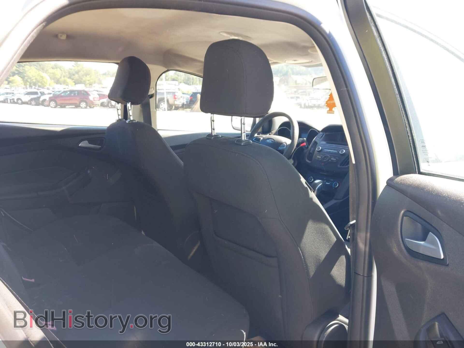 2016 FORD FOCUS - VIN: 1FADP3F22GL207124 - Фото 8