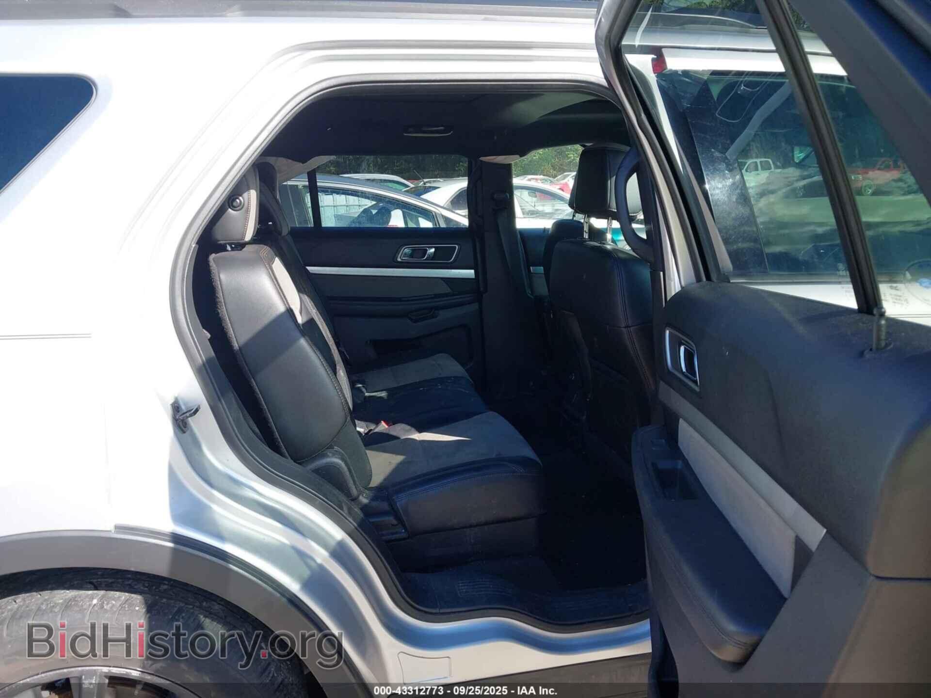 2017 FORD EXPLORER - VIN: 1FM5K8D81HGB63060 - Фото 8