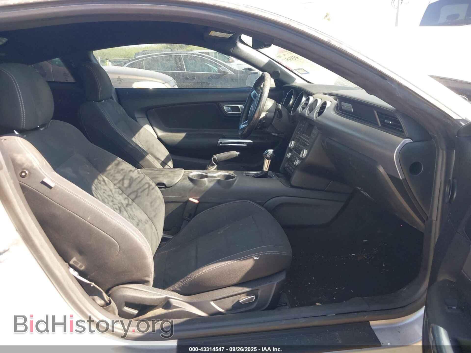 2018 FORD MUSTANG - VIN: 1FA6P8CF6J5122733 - Фото 5
