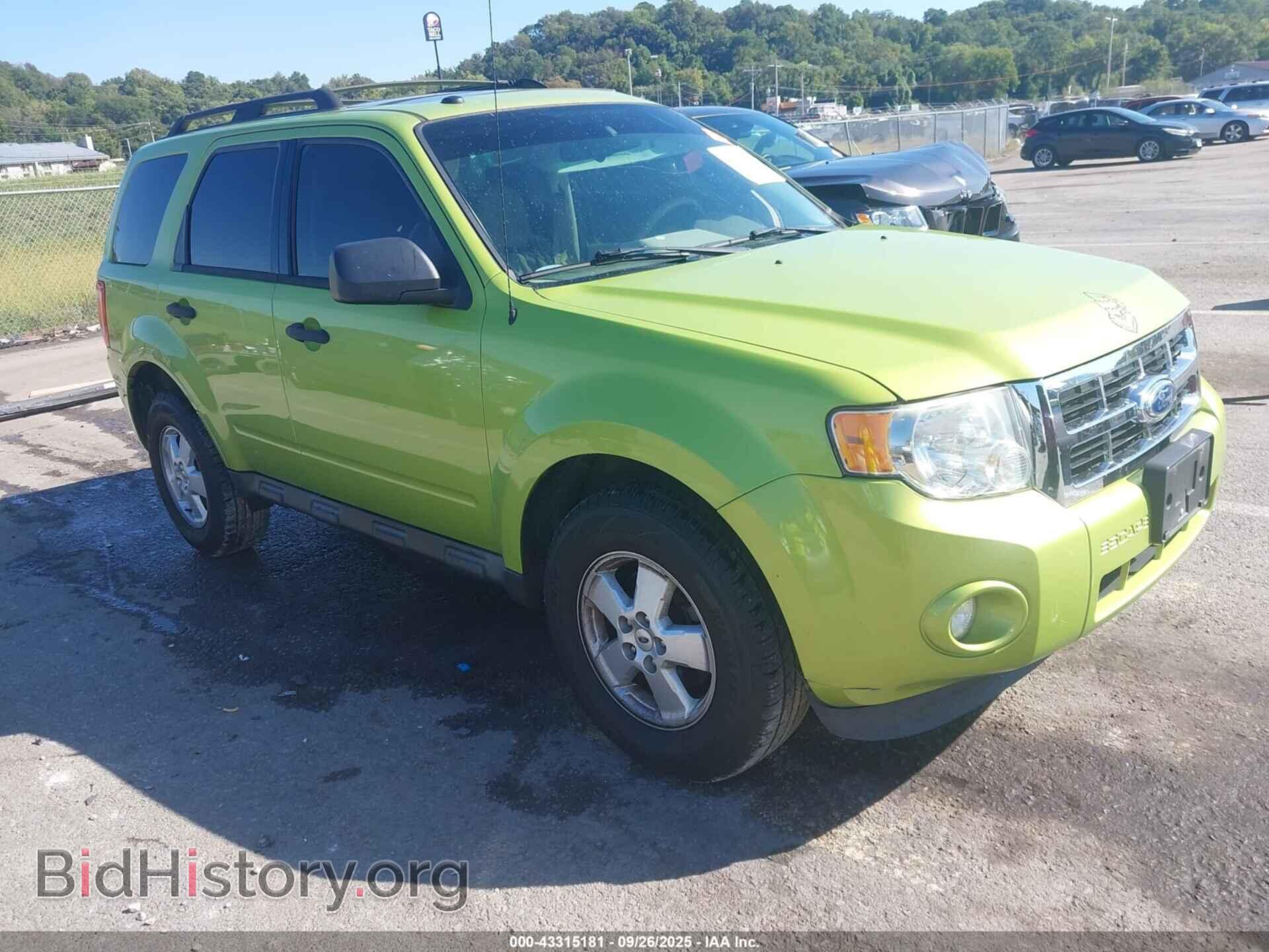 Фотография 1FMCU0DG4BKB52861 - FORD ESCAPE 2011