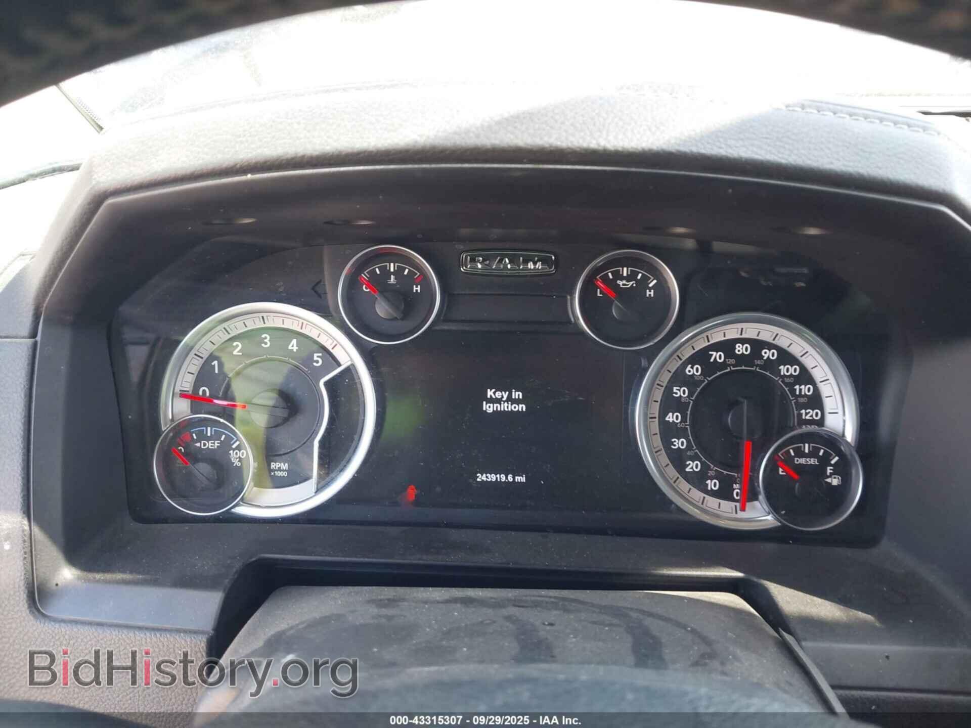 2015 RAM 2500 - VIN: 3C6UR5FL7FG694221 - Фото 7