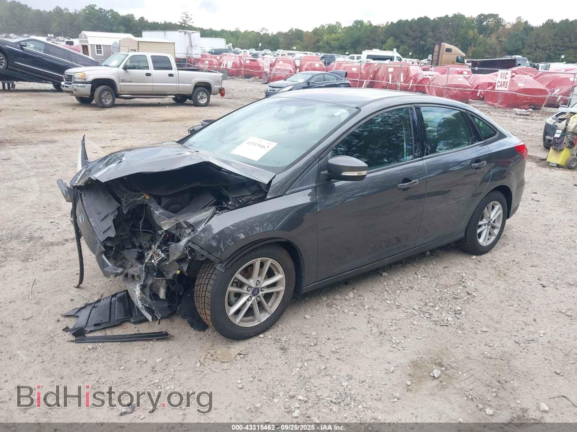 2017 FORD FOCUS - VIN: 1FADP3F23HL297692 - Фото 2