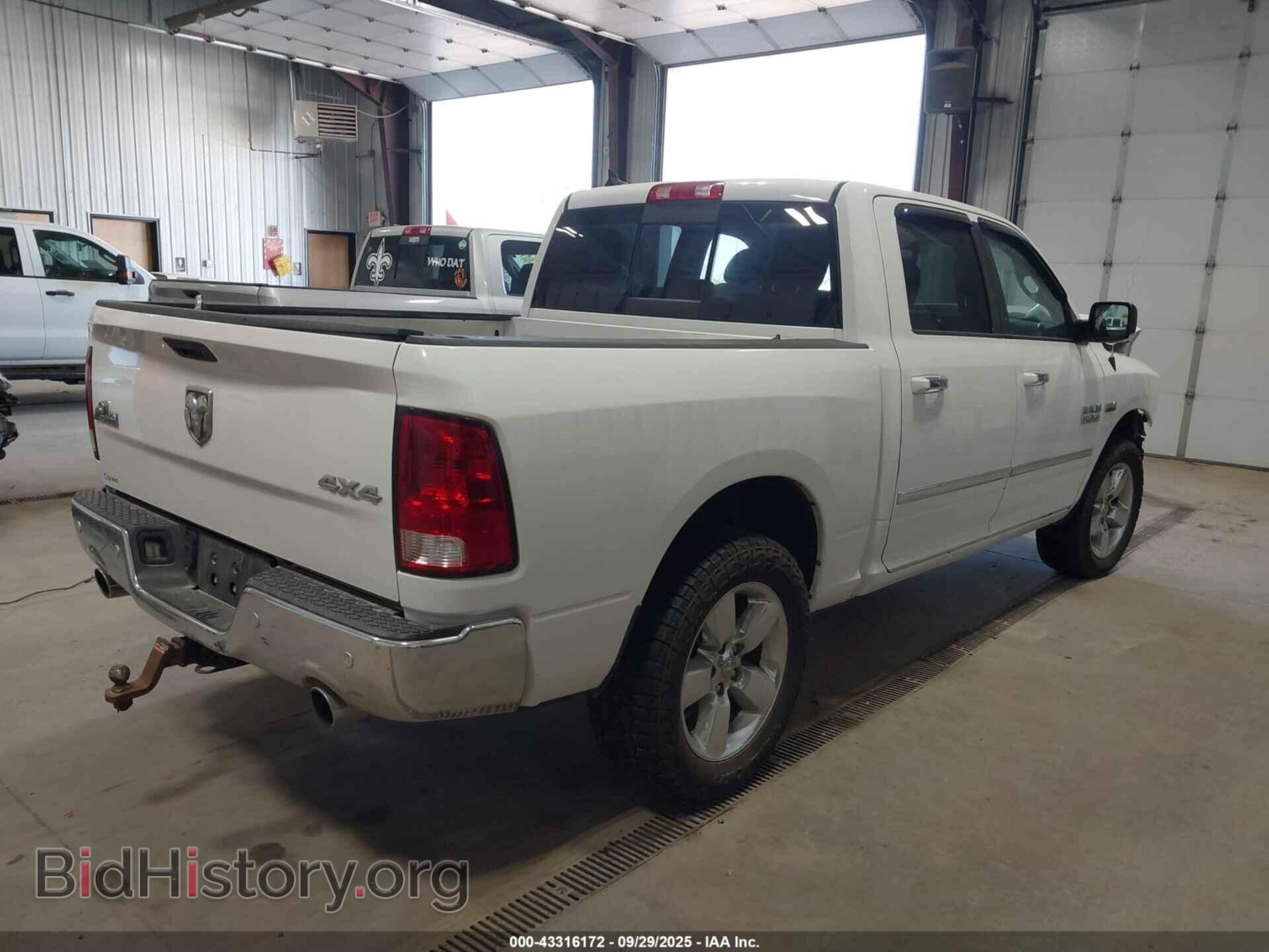 2016 RAM 1500 - VIN: 1C6RR7LT1GS422425 - Фото 4
