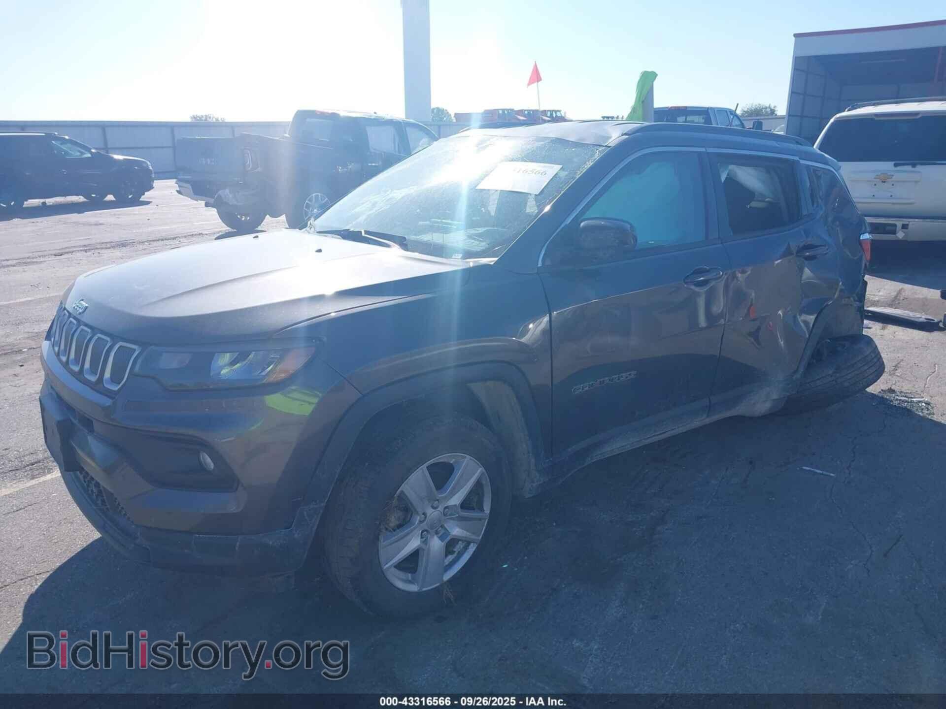 2022 JEEP COMPASS - VIN: 3C4NJDBBXNT150894 - Фото 2