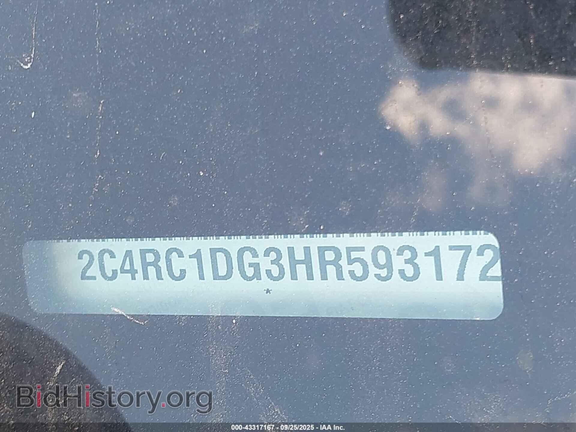 2017 CHRYSLER PACIFICA - VIN: 2C4RC1DG3HR593172 - Photo 17