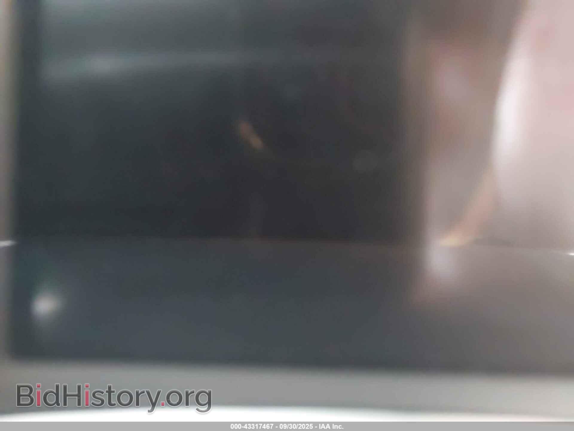 2017 GMC ACADIA - VIN: 1GKKNULS2HZ232111 - Photo 16