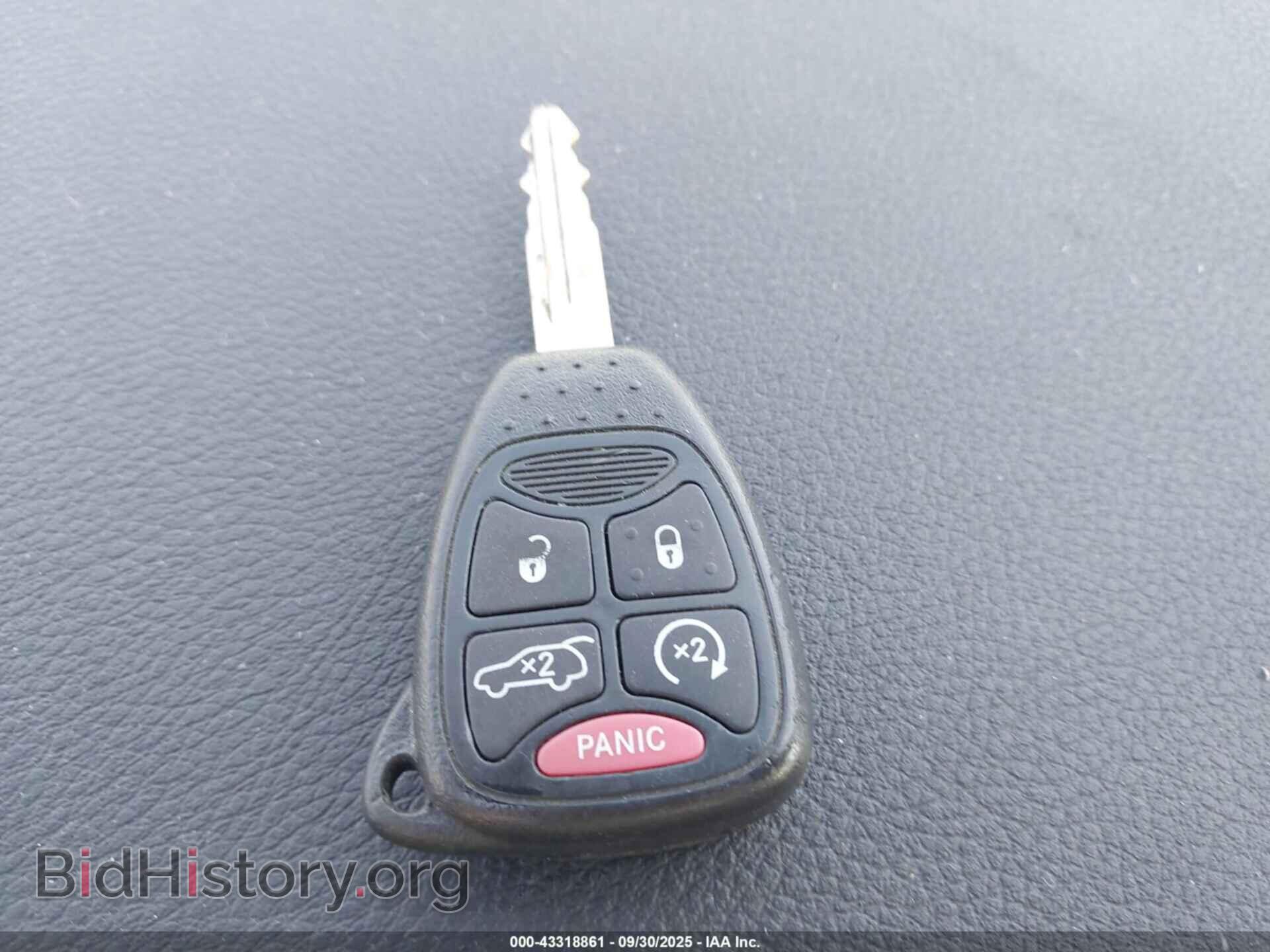 2013 CHRYSLER 200 - VIN: 1C3CCBCG0DN526005 - Фото 11