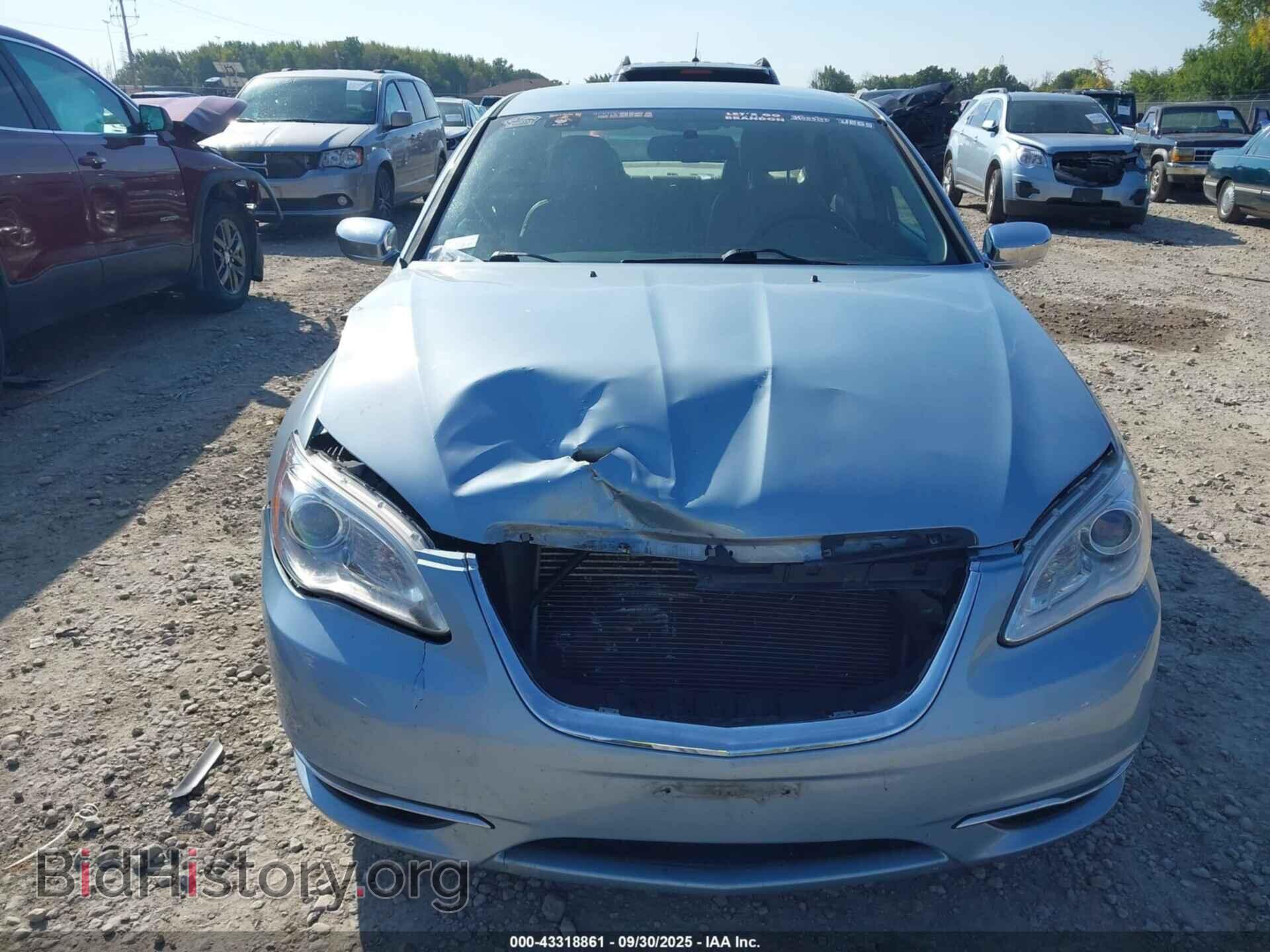 2013 CHRYSLER 200 - VIN: 1C3CCBCG0DN526005 - Фото 6