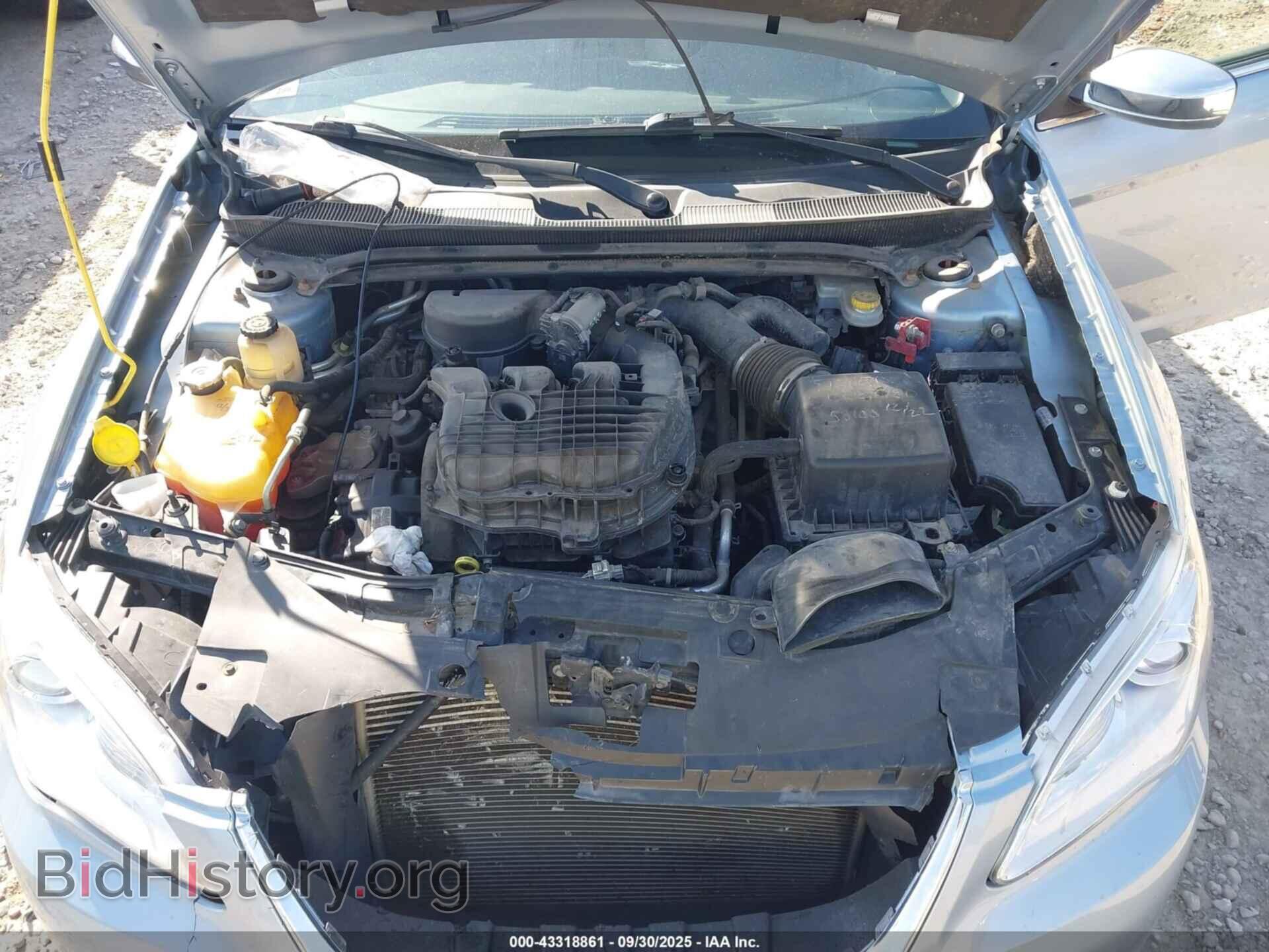 2013 CHRYSLER 200 - VIN: 1C3CCBCG0DN526005 - Фото 10