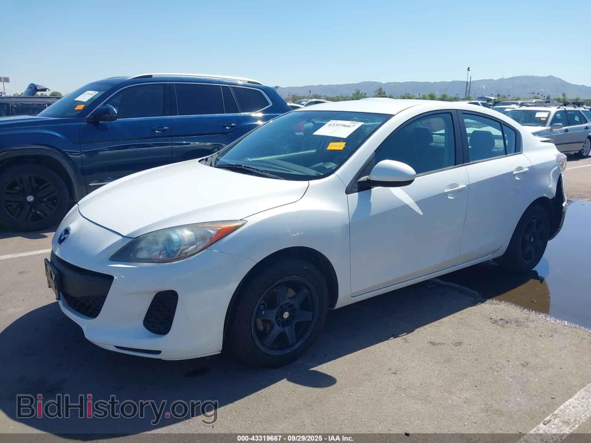 2012 MAZDA MAZDA3 - VIN: JM1BL1V88C1631159 - Фото 2