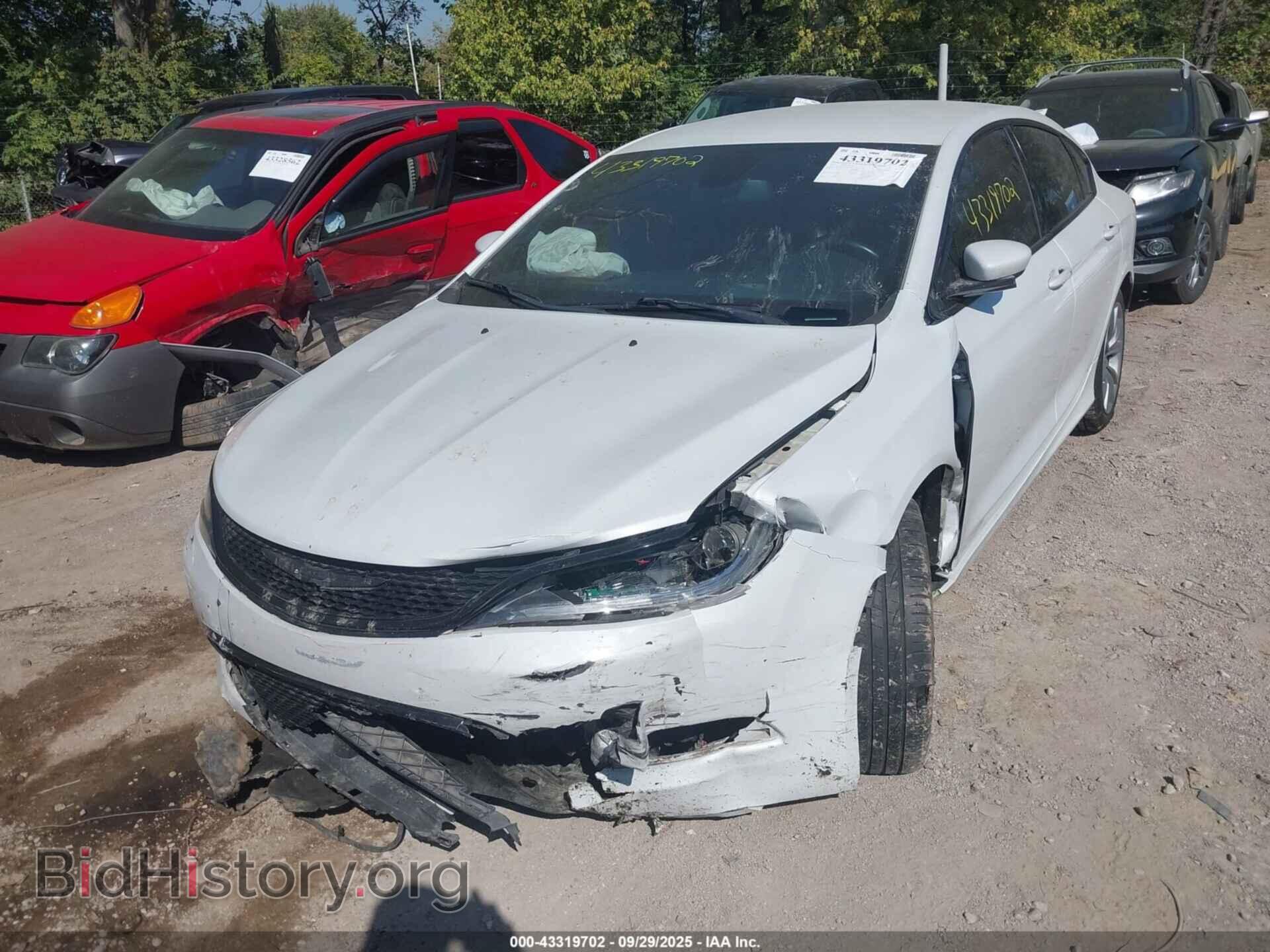 2015 CHRYSLER 200 - VIN: 1C3CCCBB7FN614595 - Photo 2