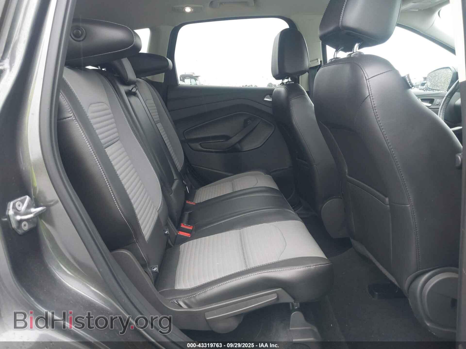 2017 FORD ESCAPE - VIN: 1FMCU0GD7HUC13120 - Фото 8